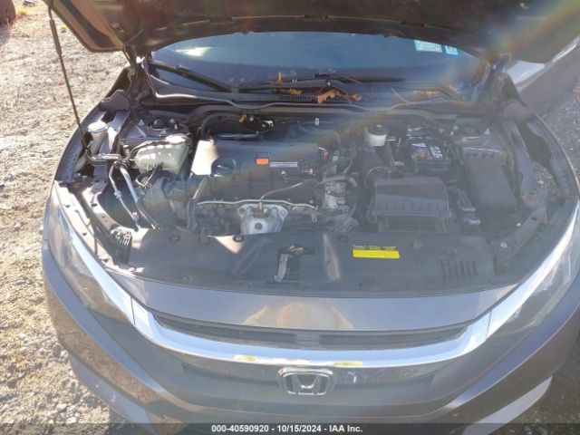 Photo 9 VIN: 19XFC2F5XJE032589 - HONDA CIVIC 