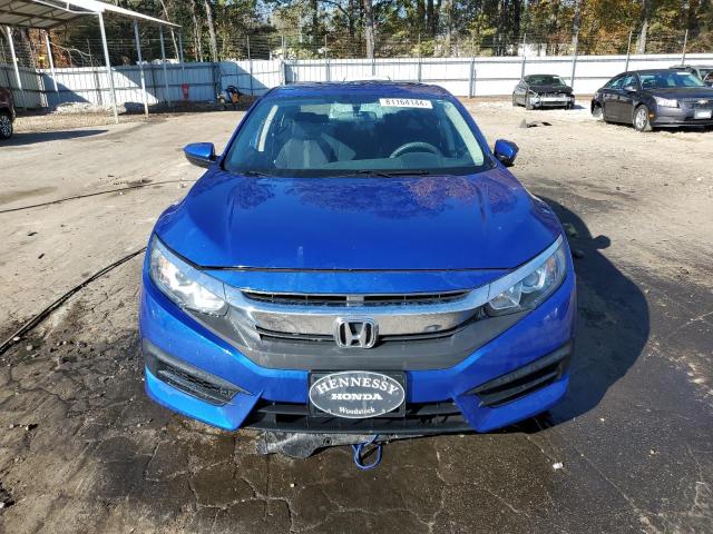 Photo 4 VIN: 19XFC2F5XJE041695 - HONDA CIVIC LX 