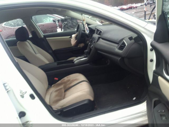 Photo 4 VIN: 19XFC2F5XJE204586 - HONDA CIVIC 