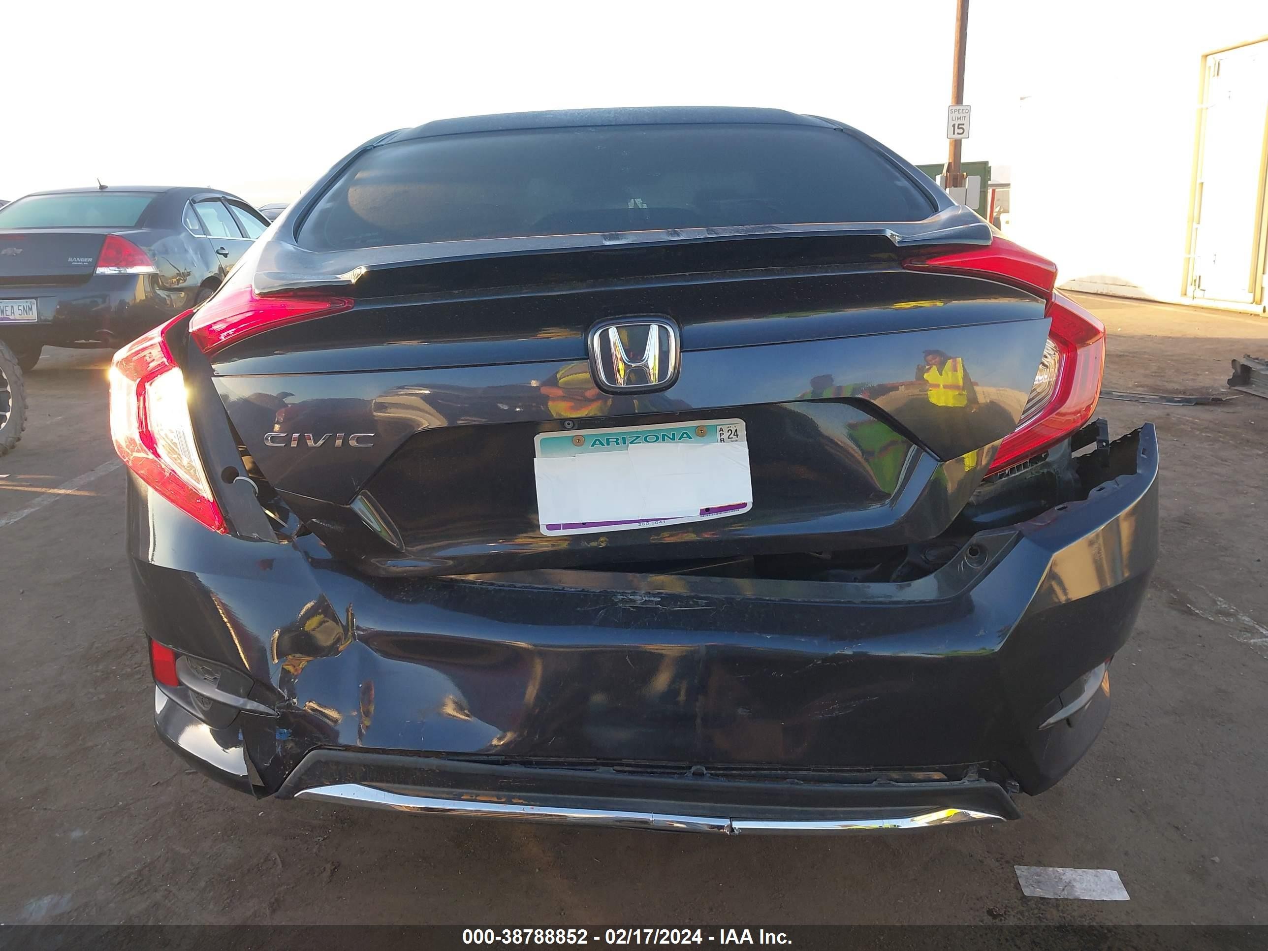 Photo 15 VIN: 19XFC2F61KE013407 - HONDA CIVIC 