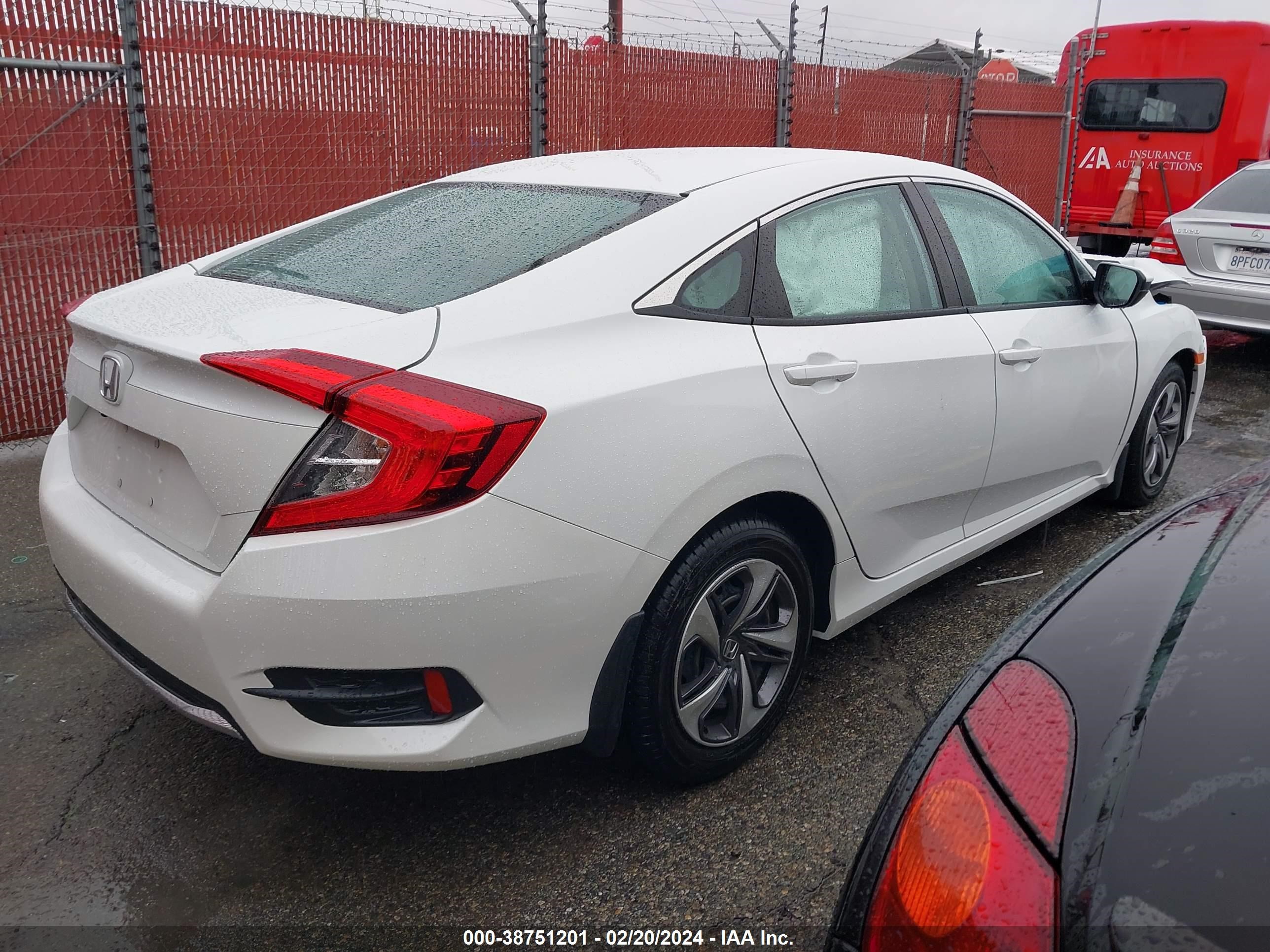 Photo 3 VIN: 19XFC2F62LE216534 - HONDA CIVIC 