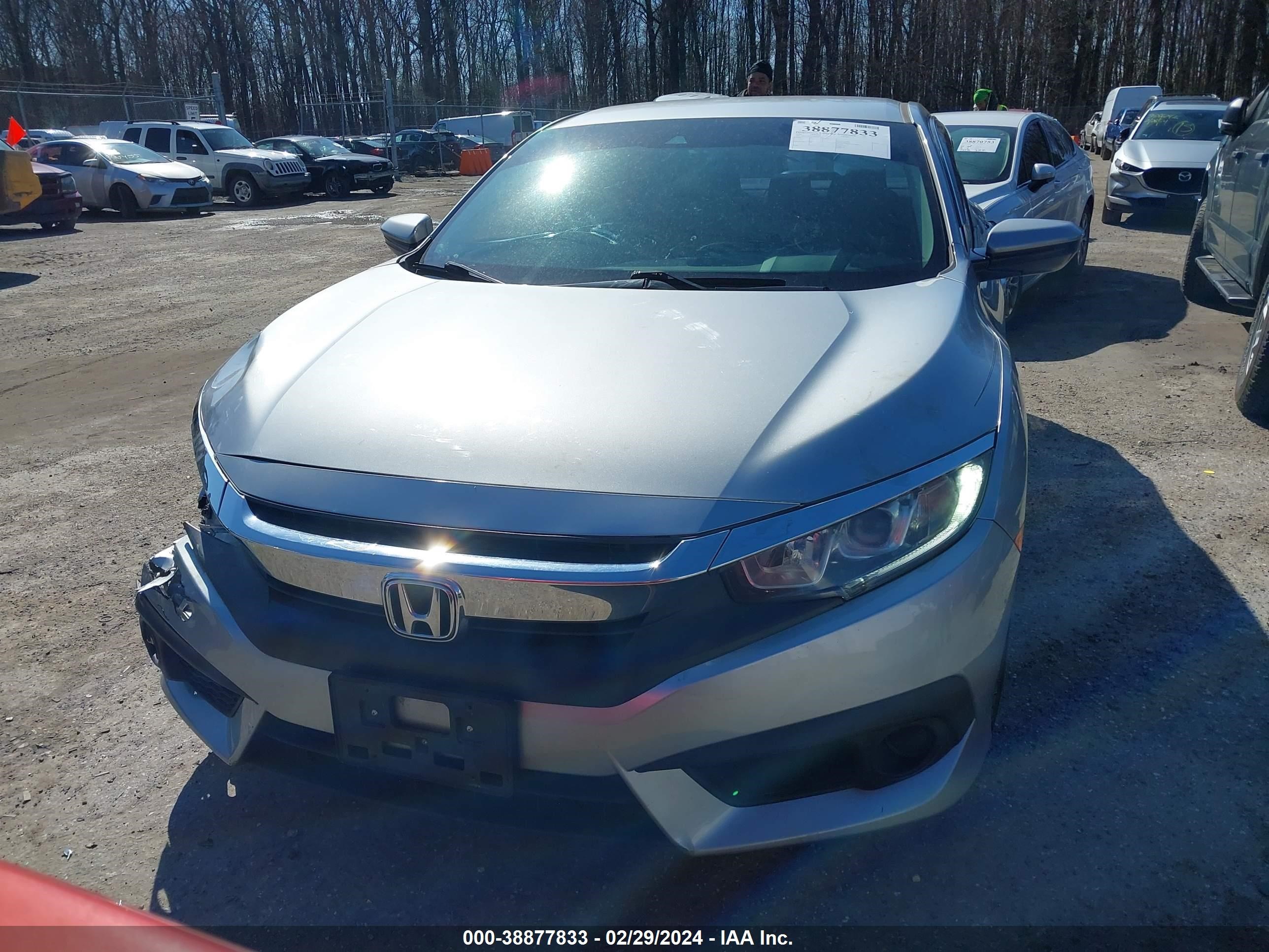 Photo 11 VIN: 19XFC2F63GE045640 - HONDA CIVIC 