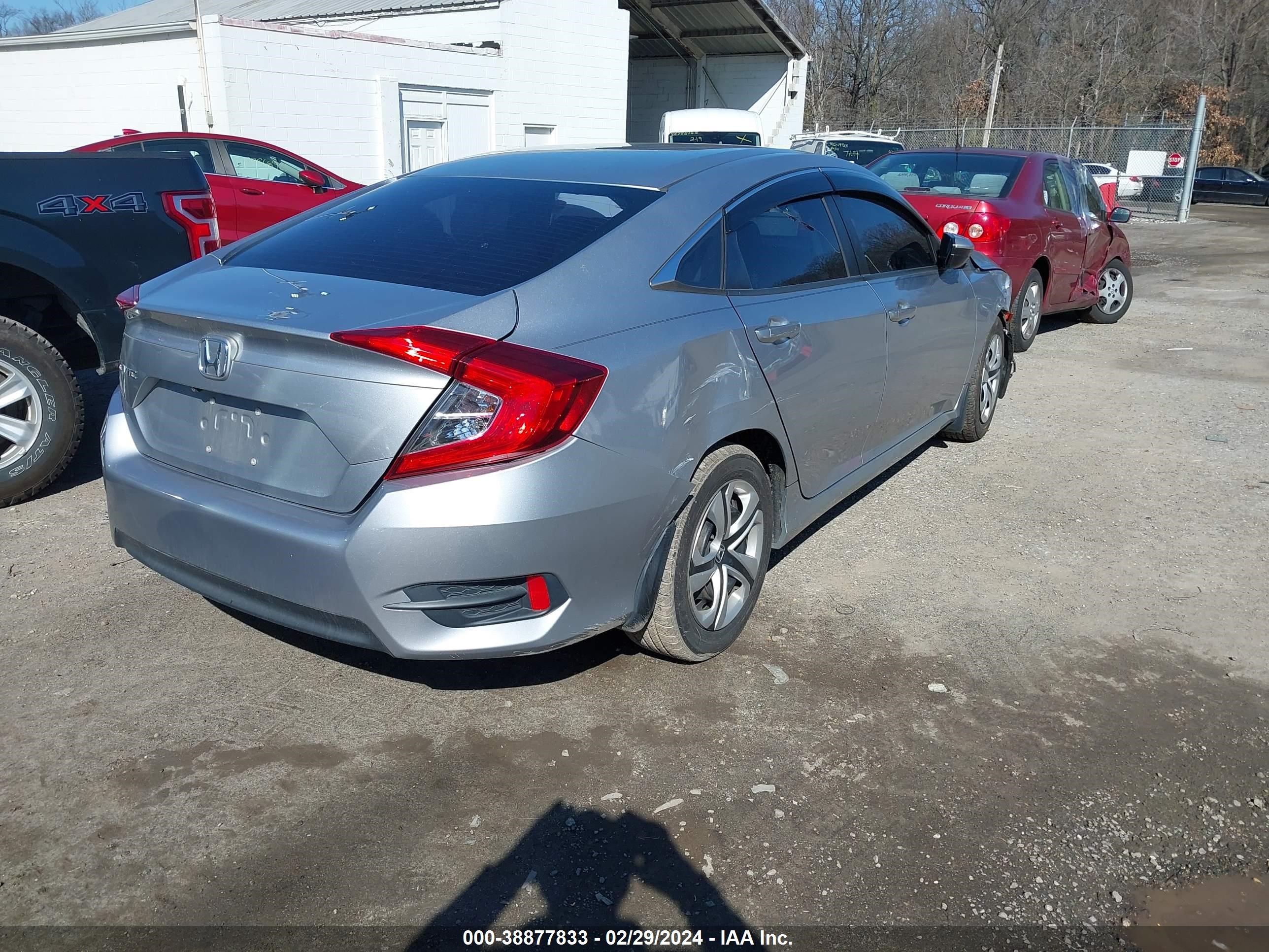 Photo 3 VIN: 19XFC2F63GE045640 - HONDA CIVIC 