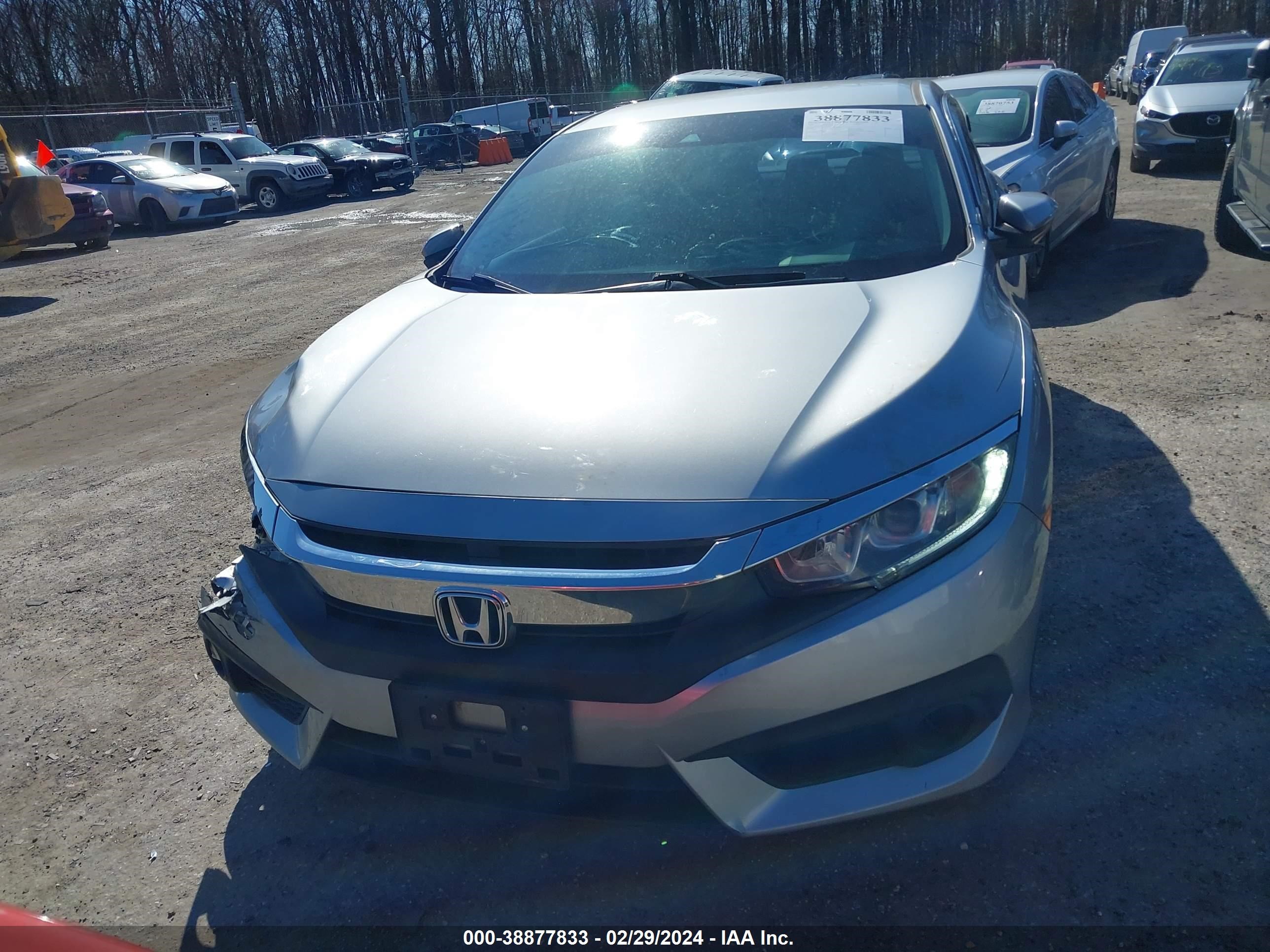 Photo 5 VIN: 19XFC2F63GE045640 - HONDA CIVIC 