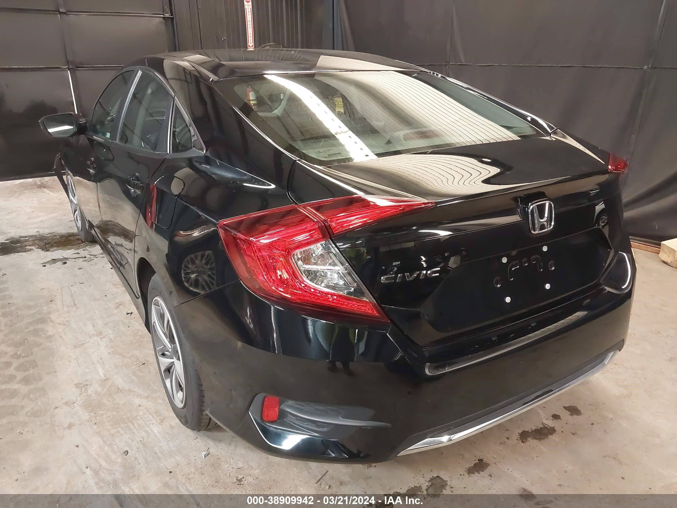 Photo 2 VIN: 19XFC2F63LE210905 - HONDA CIVIC 