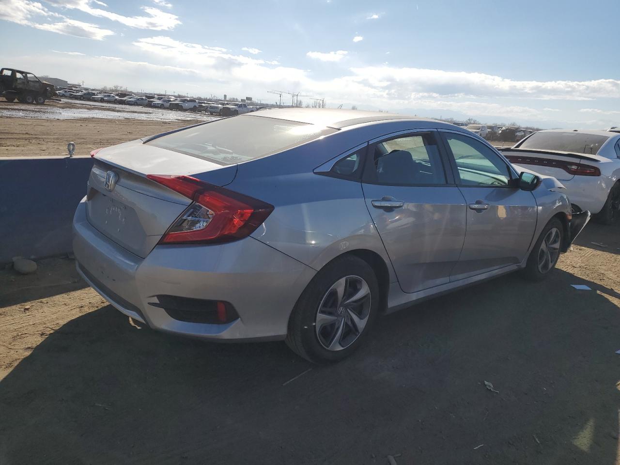 Photo 2 VIN: 19XFC2F67LE015051 - HONDA CIVIC 