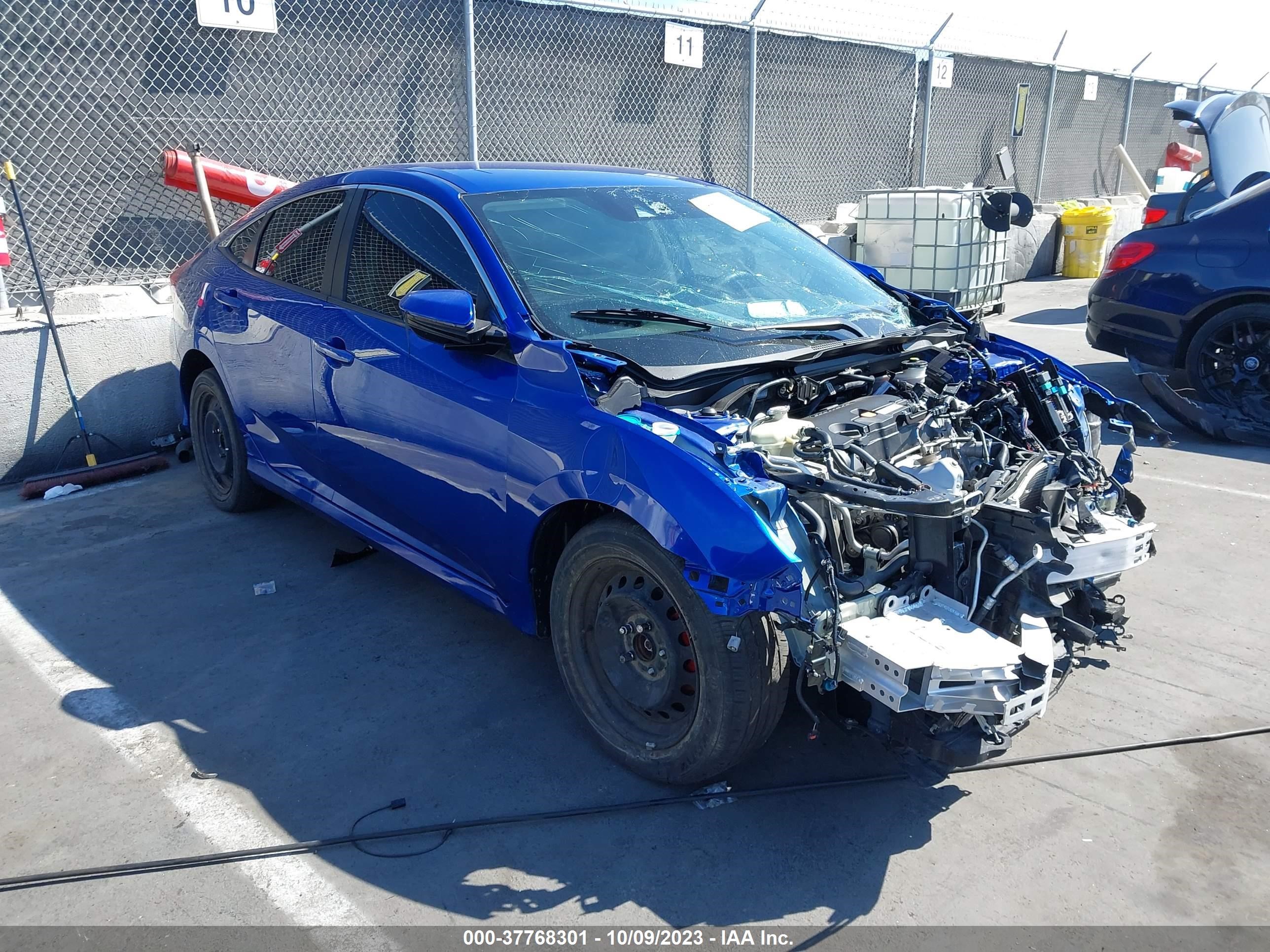 Photo 0 VIN: 19XFC2F68KE211417 - HONDA CIVIC 