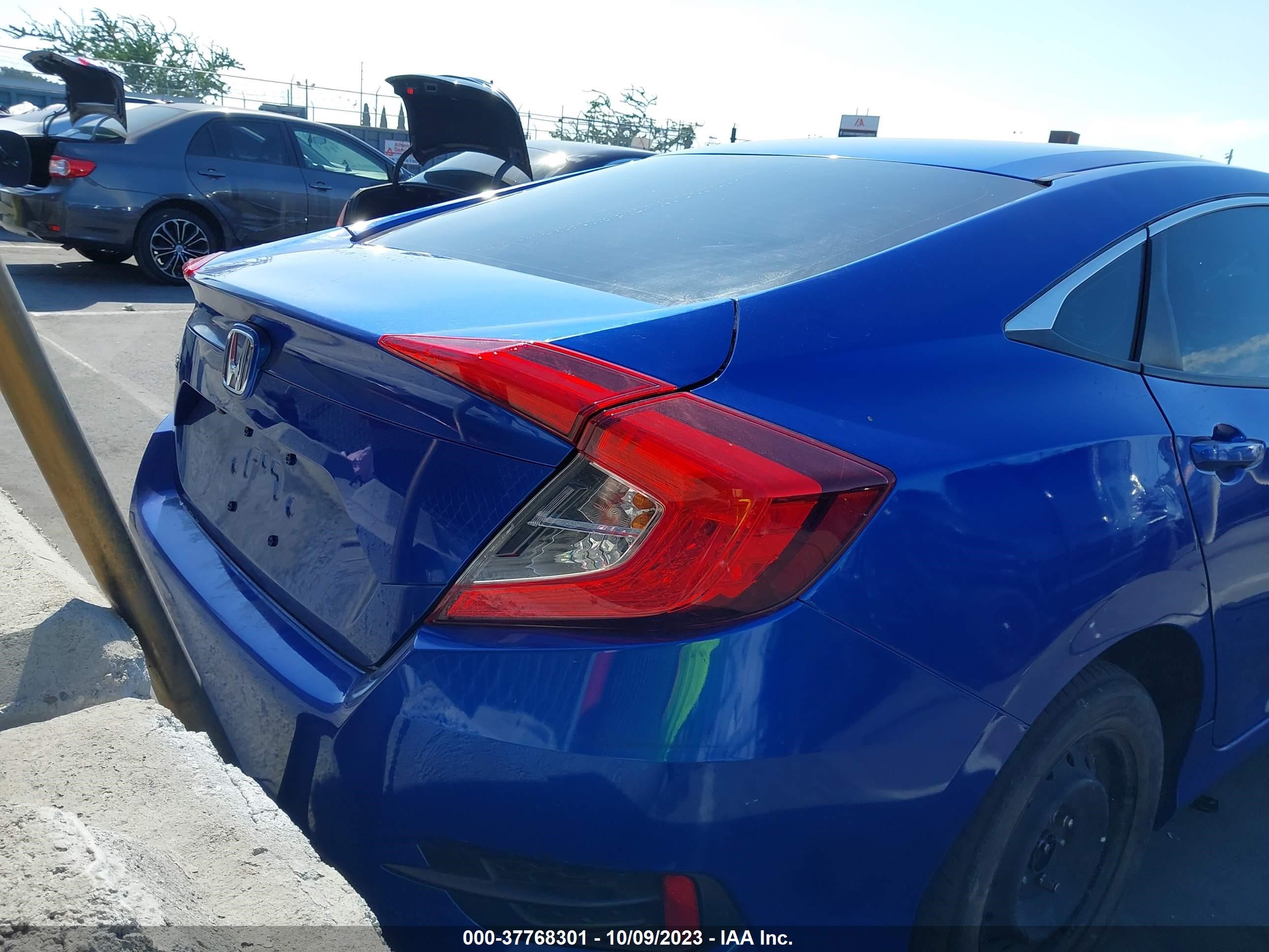 Photo 15 VIN: 19XFC2F68KE211417 - HONDA CIVIC 