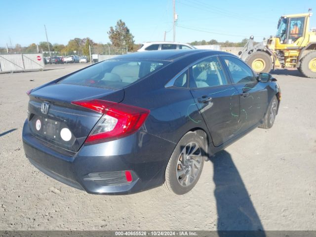 Photo 3 VIN: 19XFC2F70GE006268 - HONDA CIVIC 