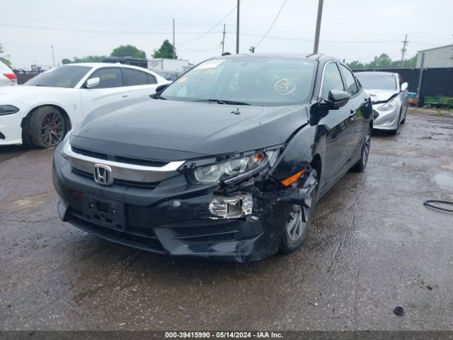 Photo 1 VIN: 19XFC2F70JE007590 - HONDA CIVIC 