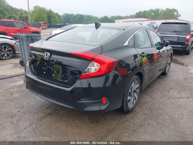 Photo 3 VIN: 19XFC2F70JE007590 - HONDA CIVIC 