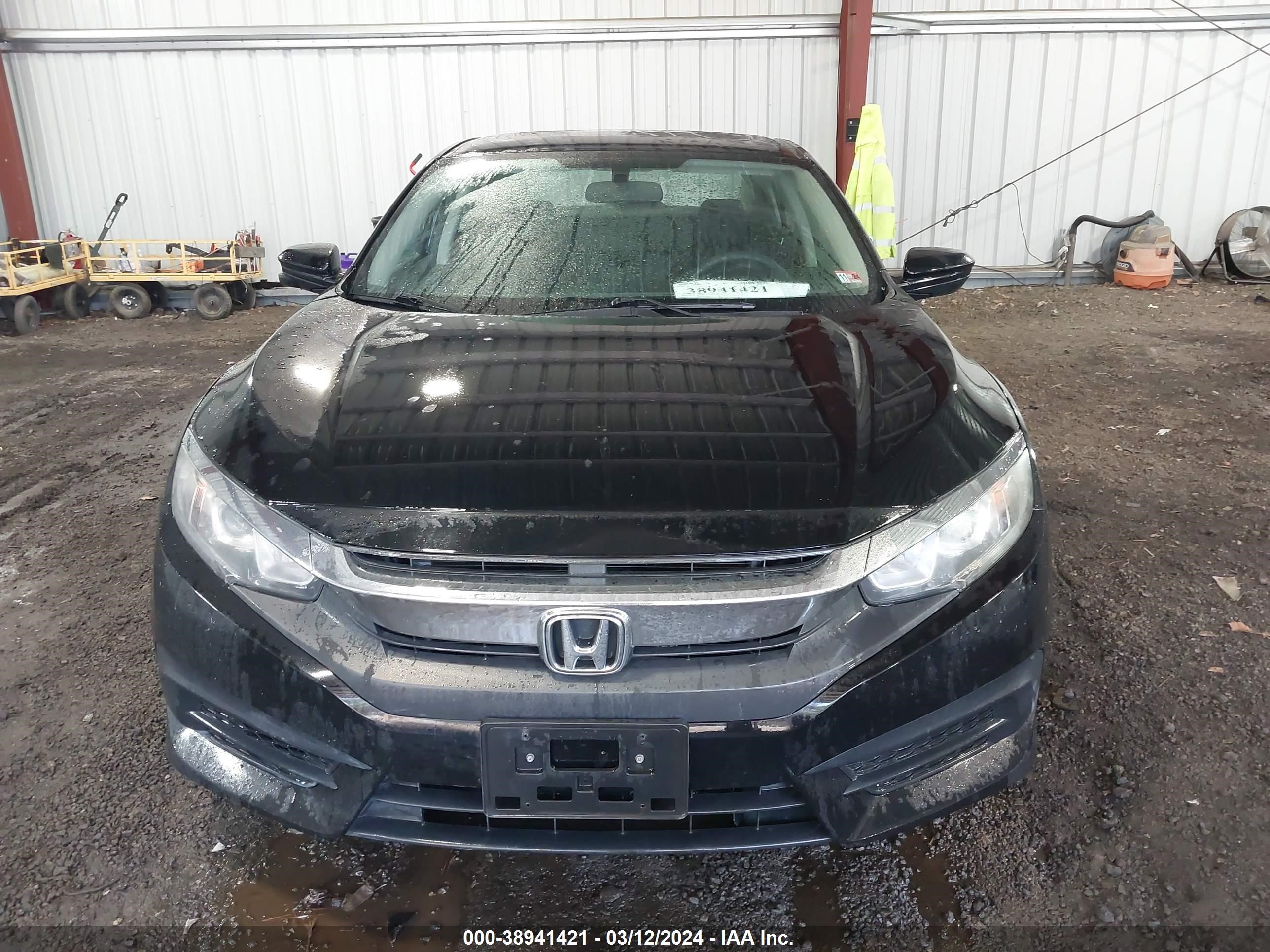 Photo 12 VIN: 19XFC2F71GE004142 - HONDA CIVIC 