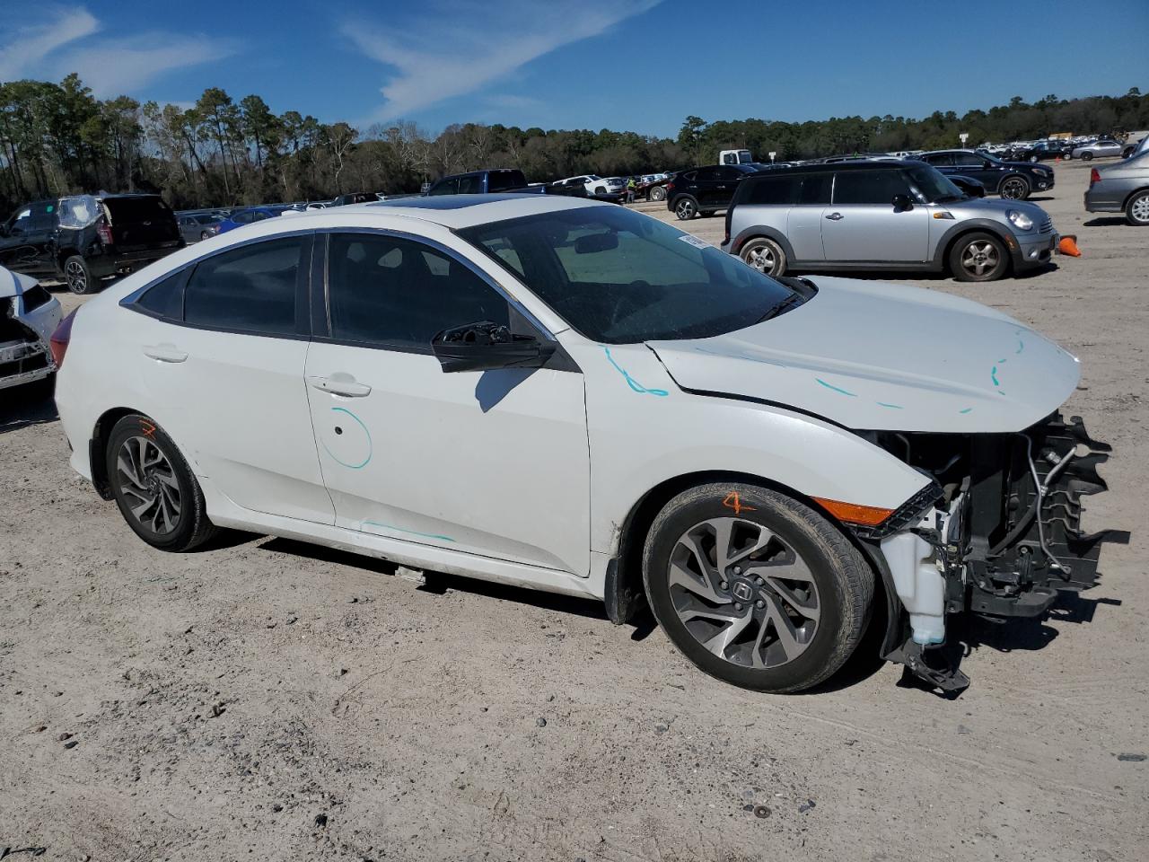 Photo 3 VIN: 19XFC2F71HE016213 - HONDA CIVIC 