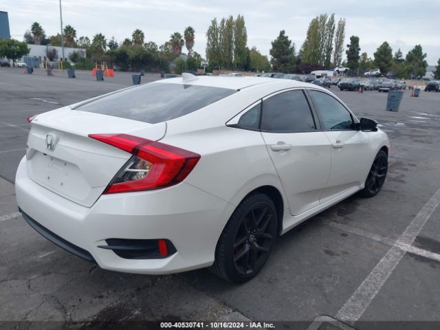 Photo 3 VIN: 19XFC2F71JE205319 - HONDA CIVIC 