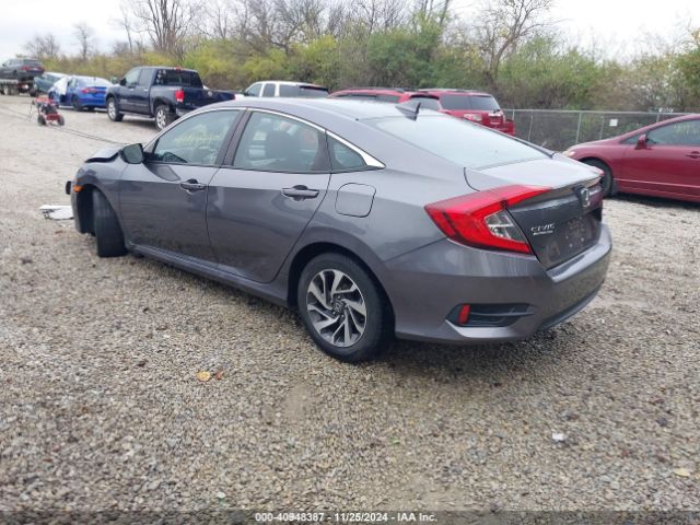 Photo 2 VIN: 19XFC2F72HE036602 - HONDA CIVIC 