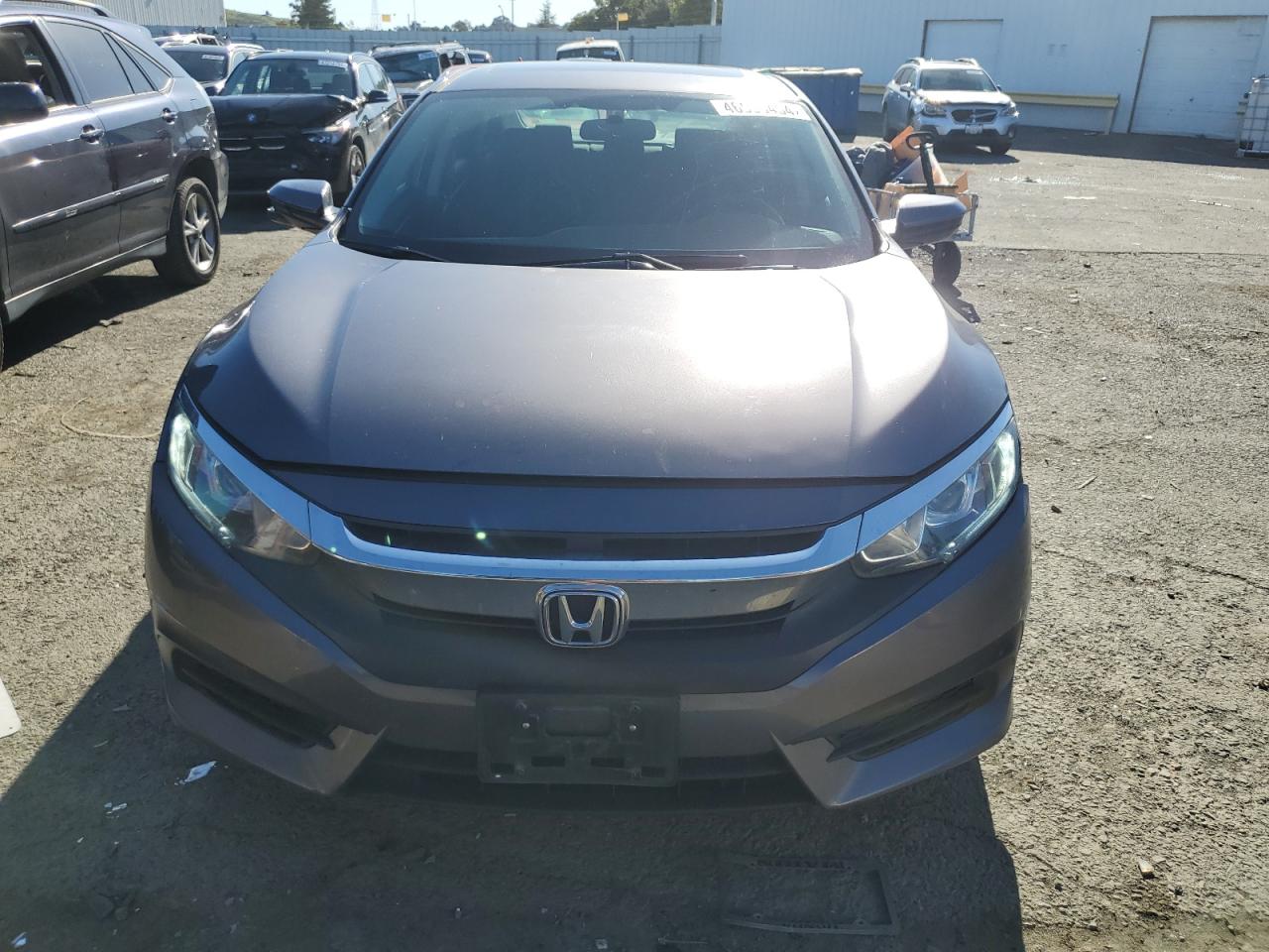 Photo 4 VIN: 19XFC2F72HE218557 - HONDA CIVIC 