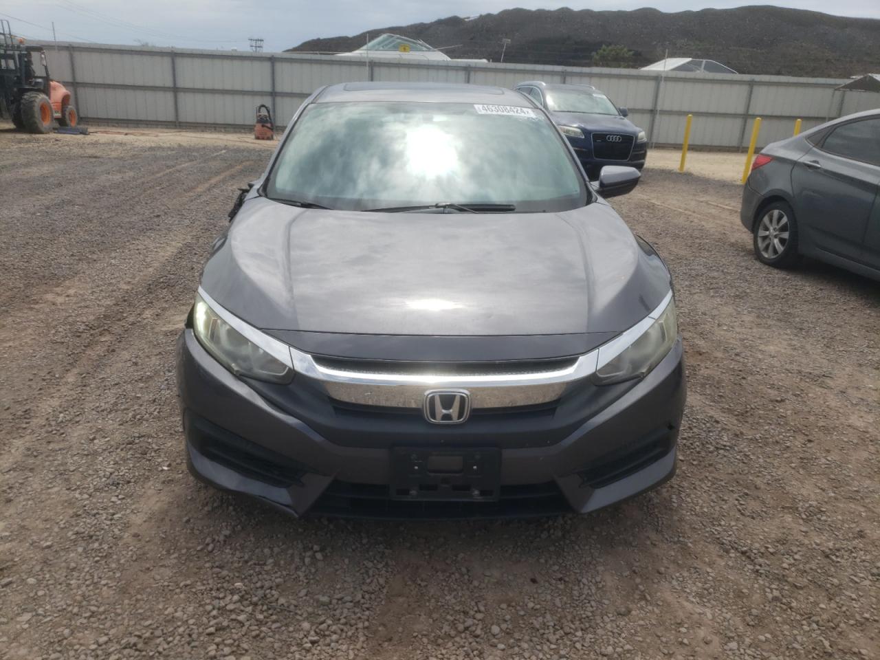 Photo 4 VIN: 19XFC2F72HE218879 - HONDA CIVIC 