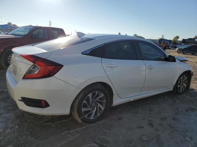 Photo 2 VIN: 19XFC2F72JE009986 - HONDA CIVIC 