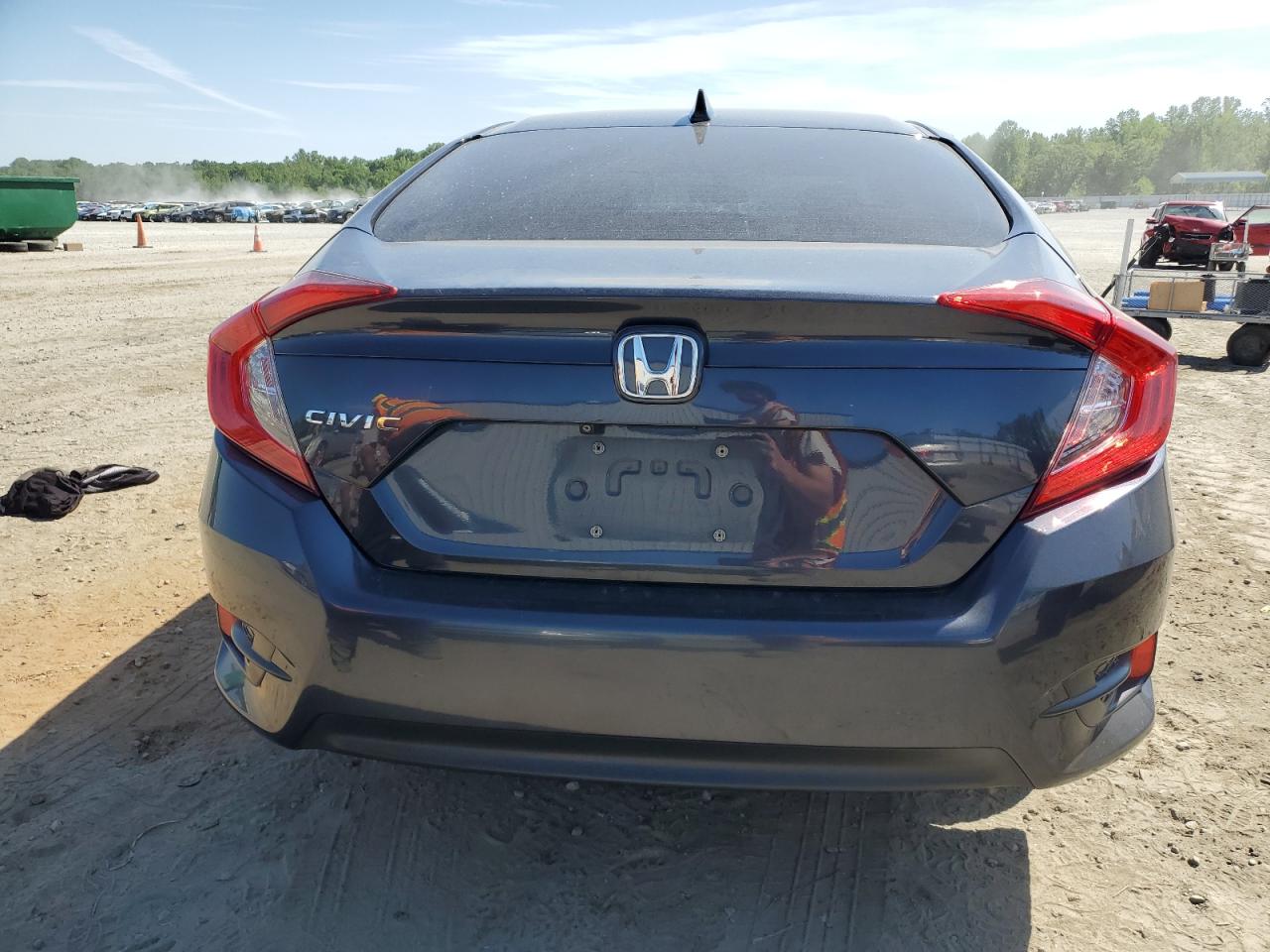 Photo 5 VIN: 19XFC2F73JE010452 - HONDA CIVIC 