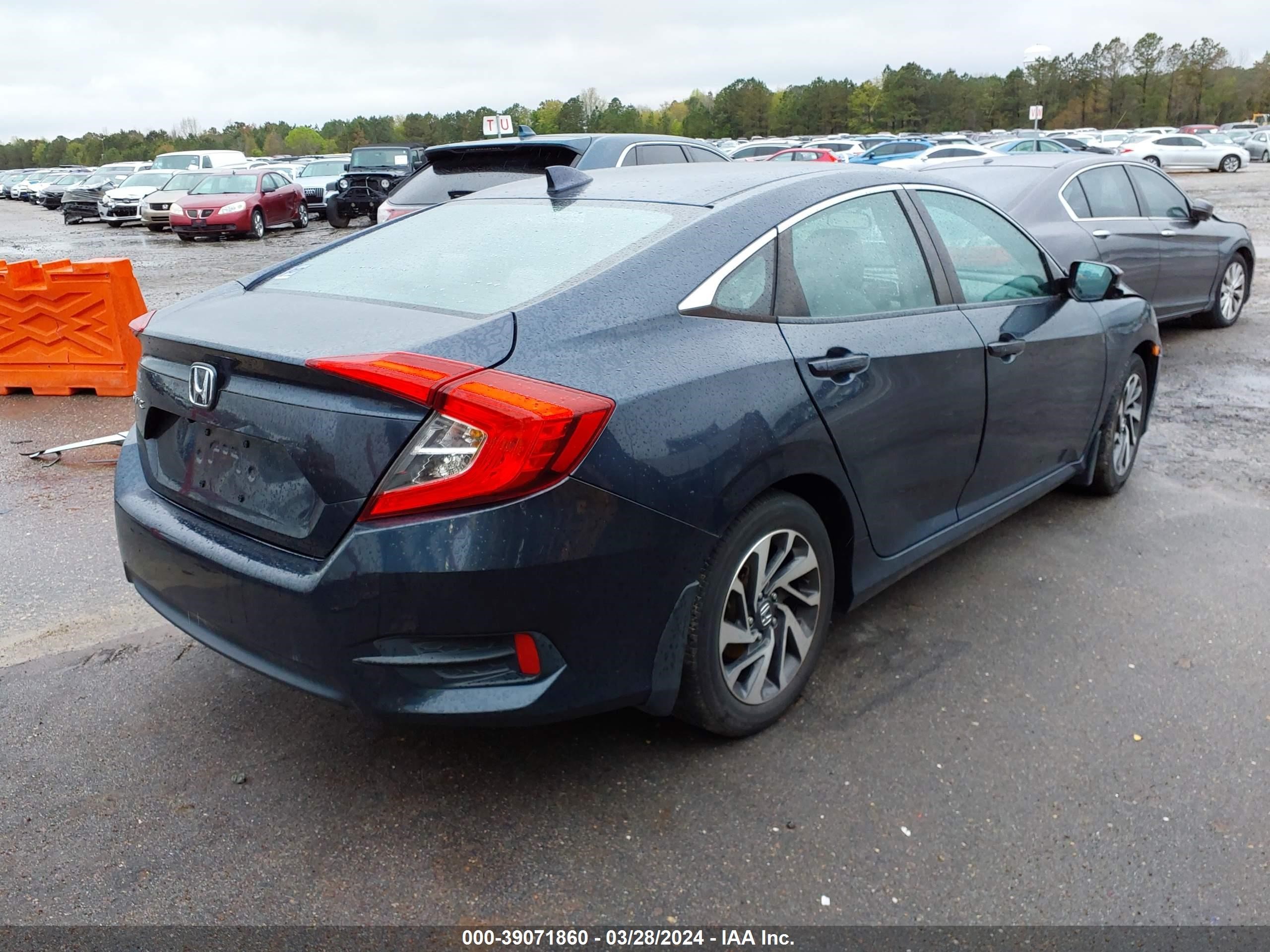 Photo 3 VIN: 19XFC2F75HE212462 - HONDA CIVIC 