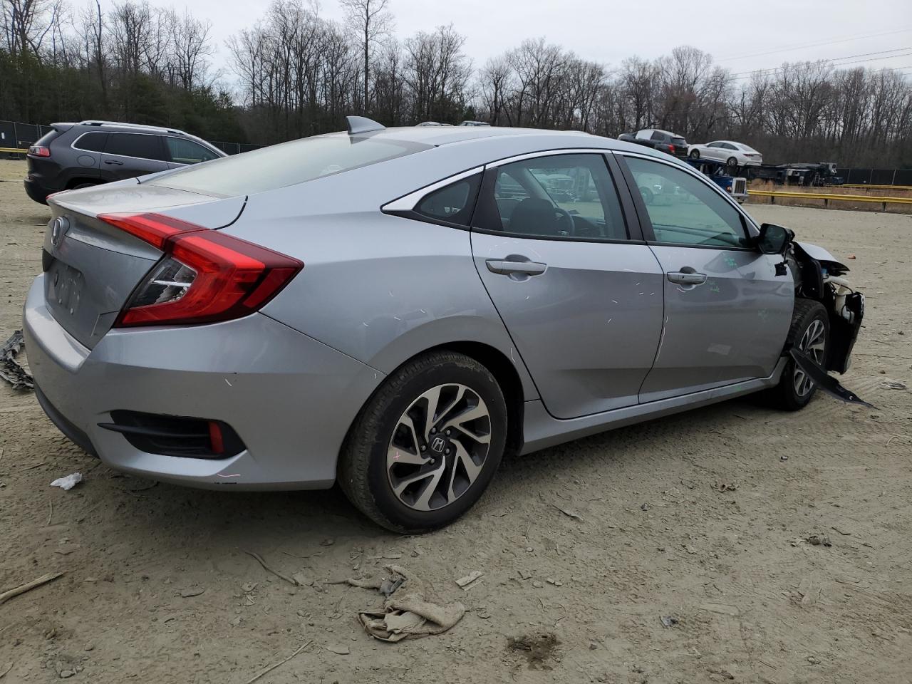 Photo 2 VIN: 19XFC2F76HE046209 - HONDA CIVIC 