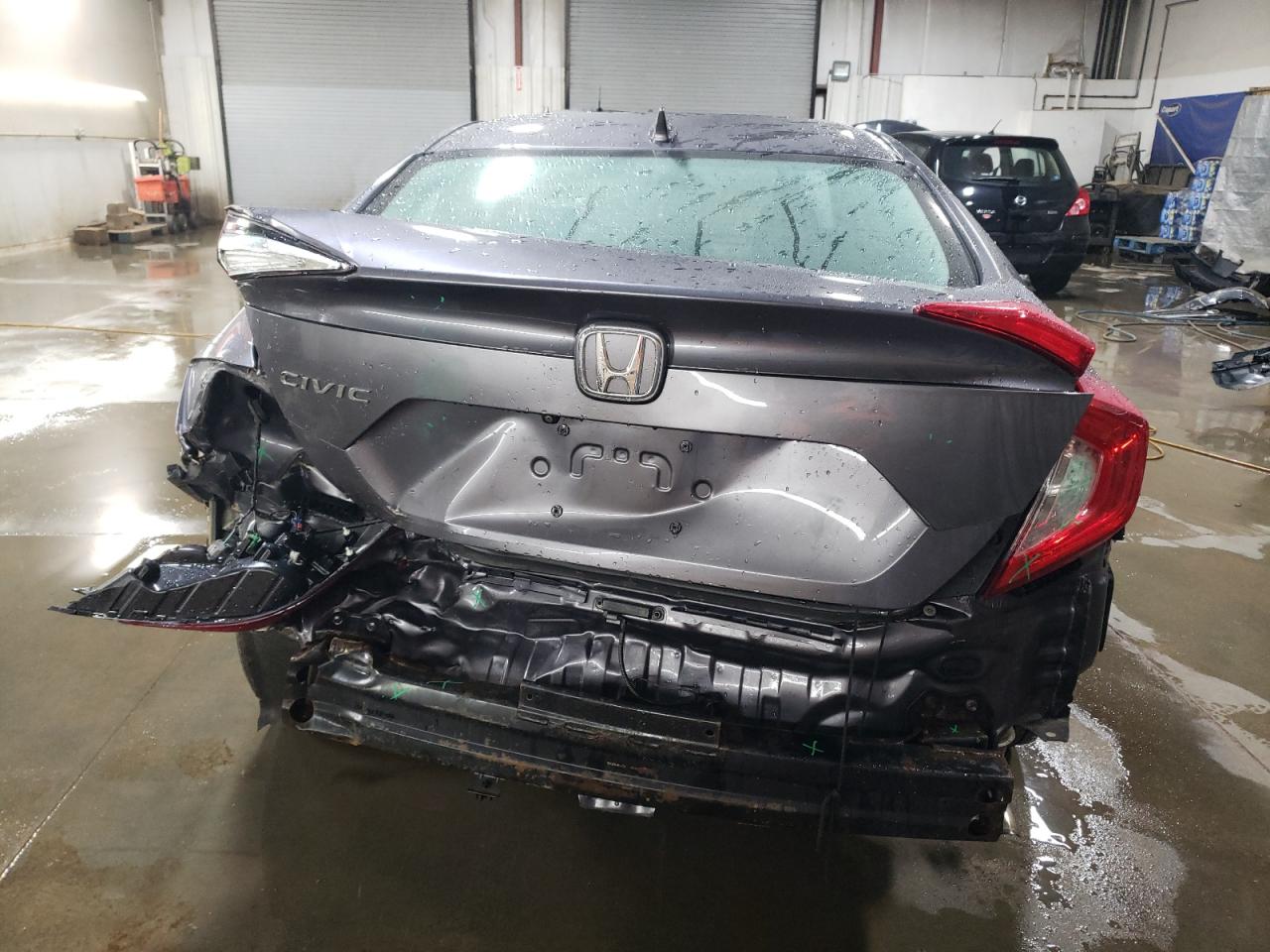 Photo 5 VIN: 19XFC2F76JE032218 - HONDA CIVIC 