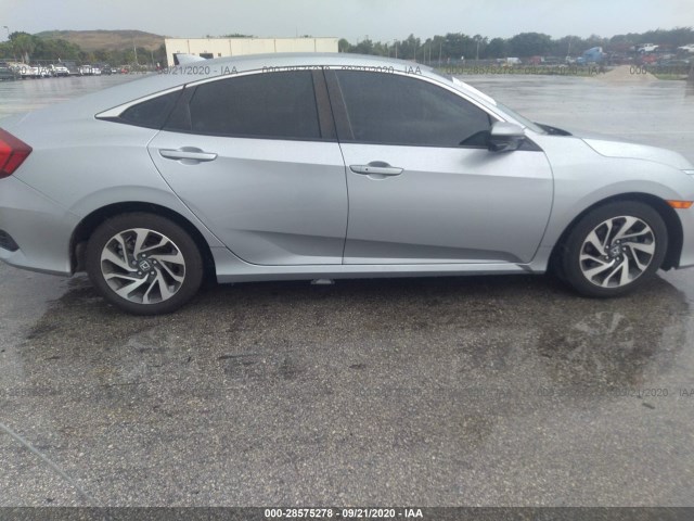 Photo 5 VIN: 19XFC2F77JE003777 - HONDA CIVIC SEDAN 