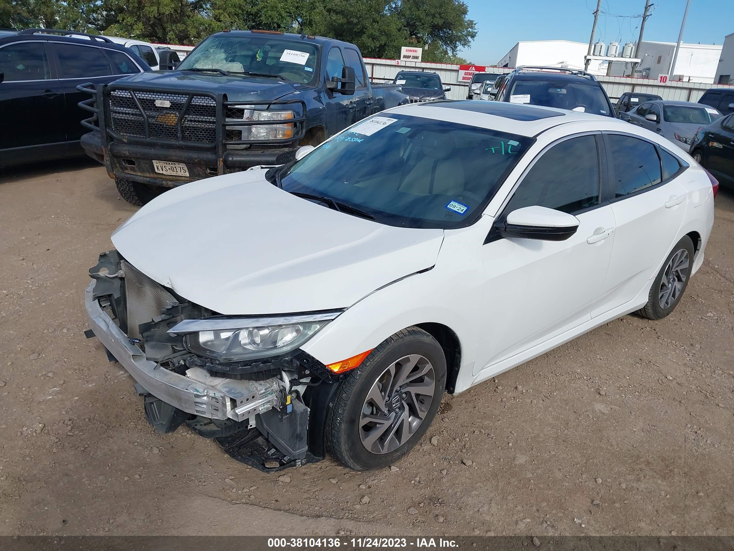 Photo 1 VIN: 19XFC2F77JE025844 - HONDA CIVIC 