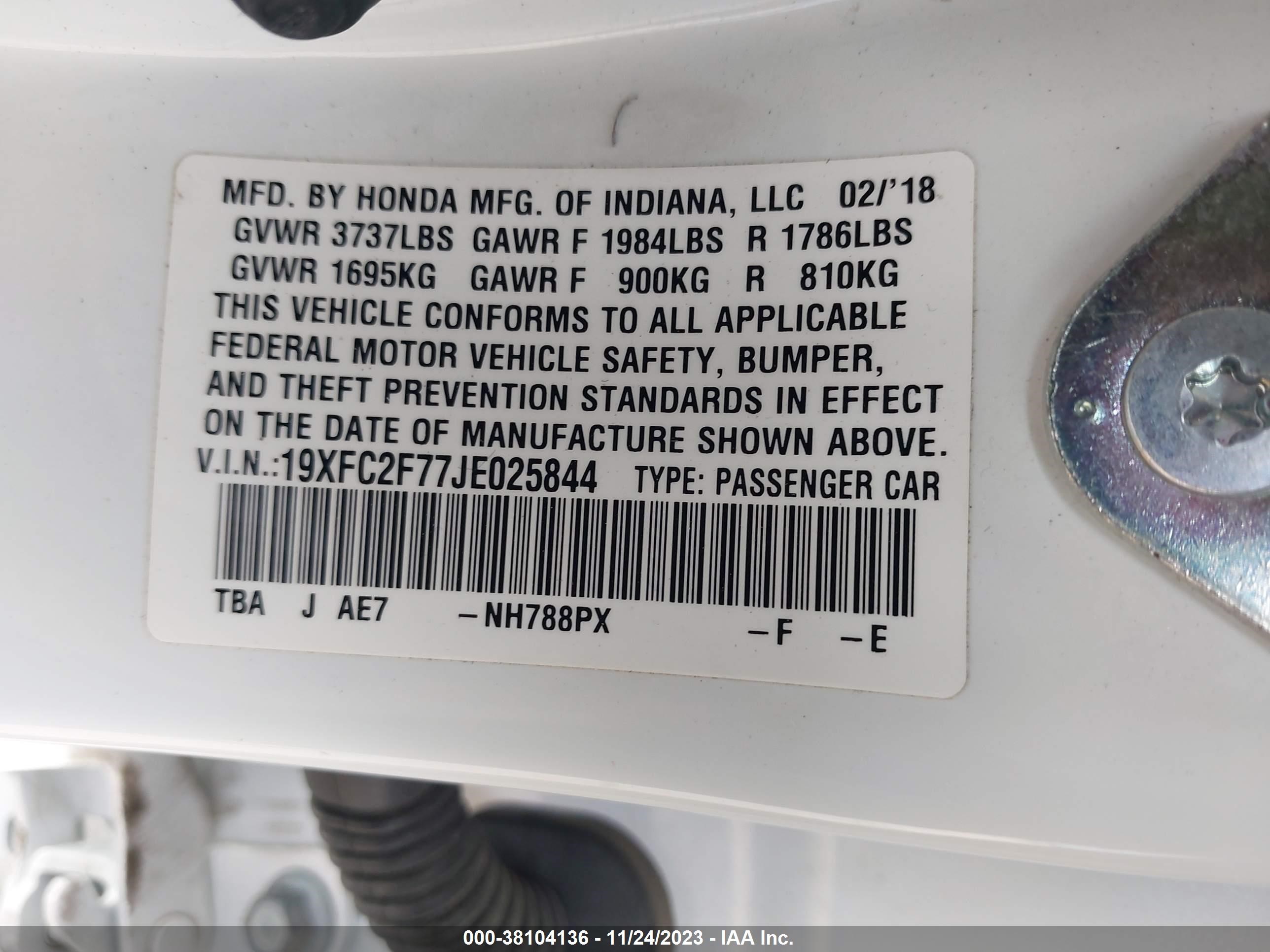 Photo 8 VIN: 19XFC2F77JE025844 - HONDA CIVIC 