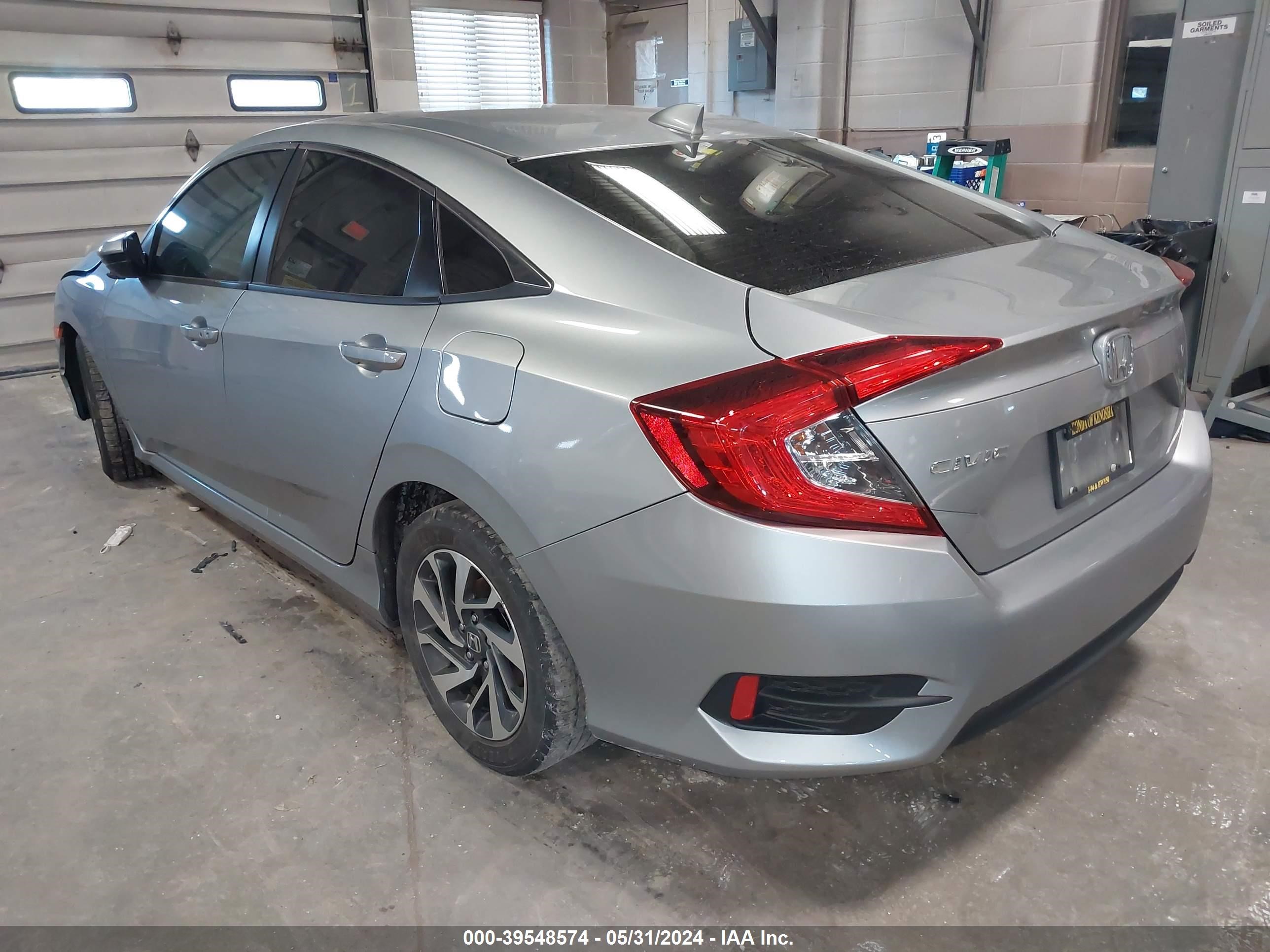 Photo 2 VIN: 19XFC2F77JE035483 - HONDA CIVIC 