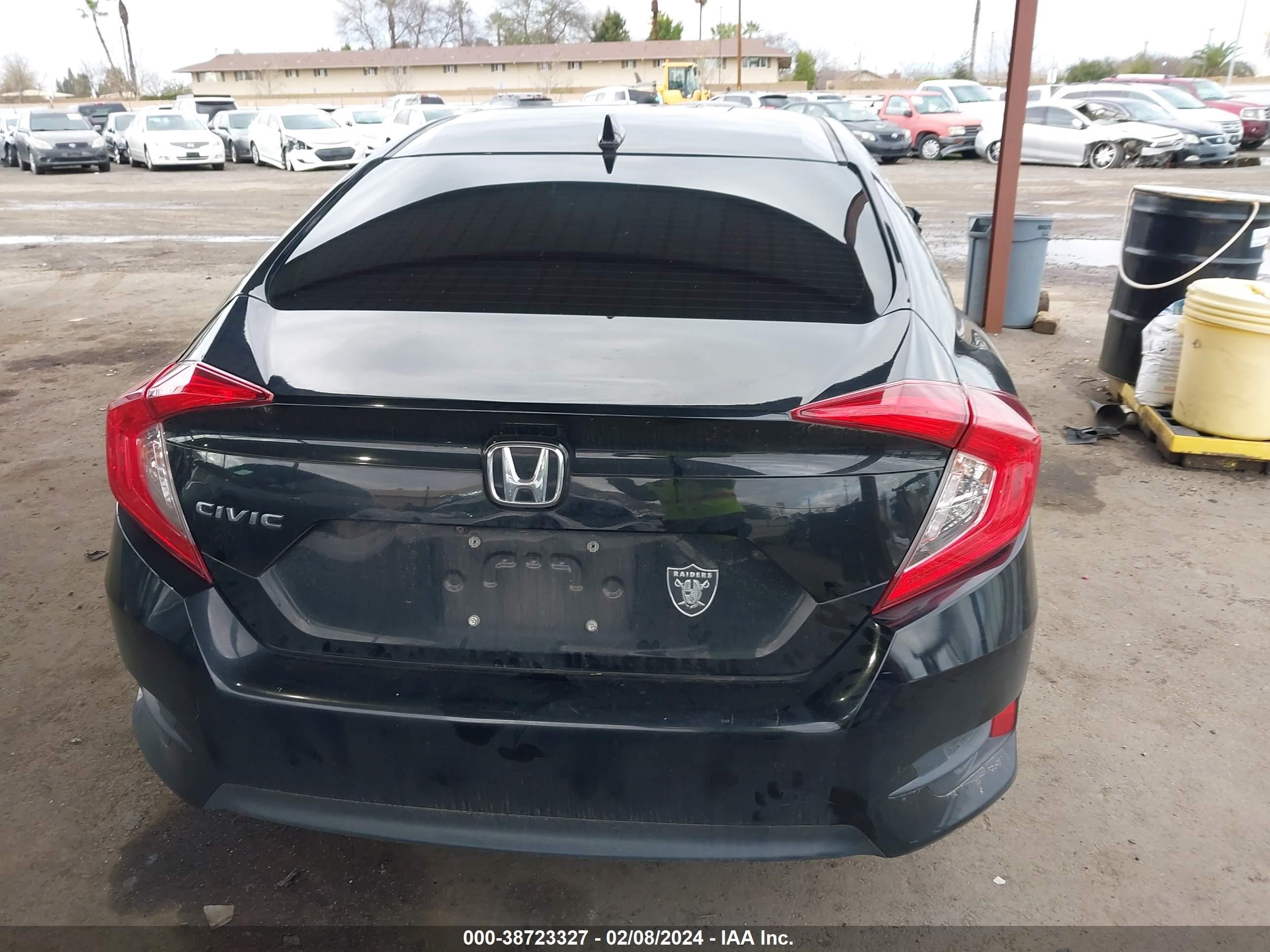 Photo 15 VIN: 19XFC2F77JE208676 - HONDA CIVIC 