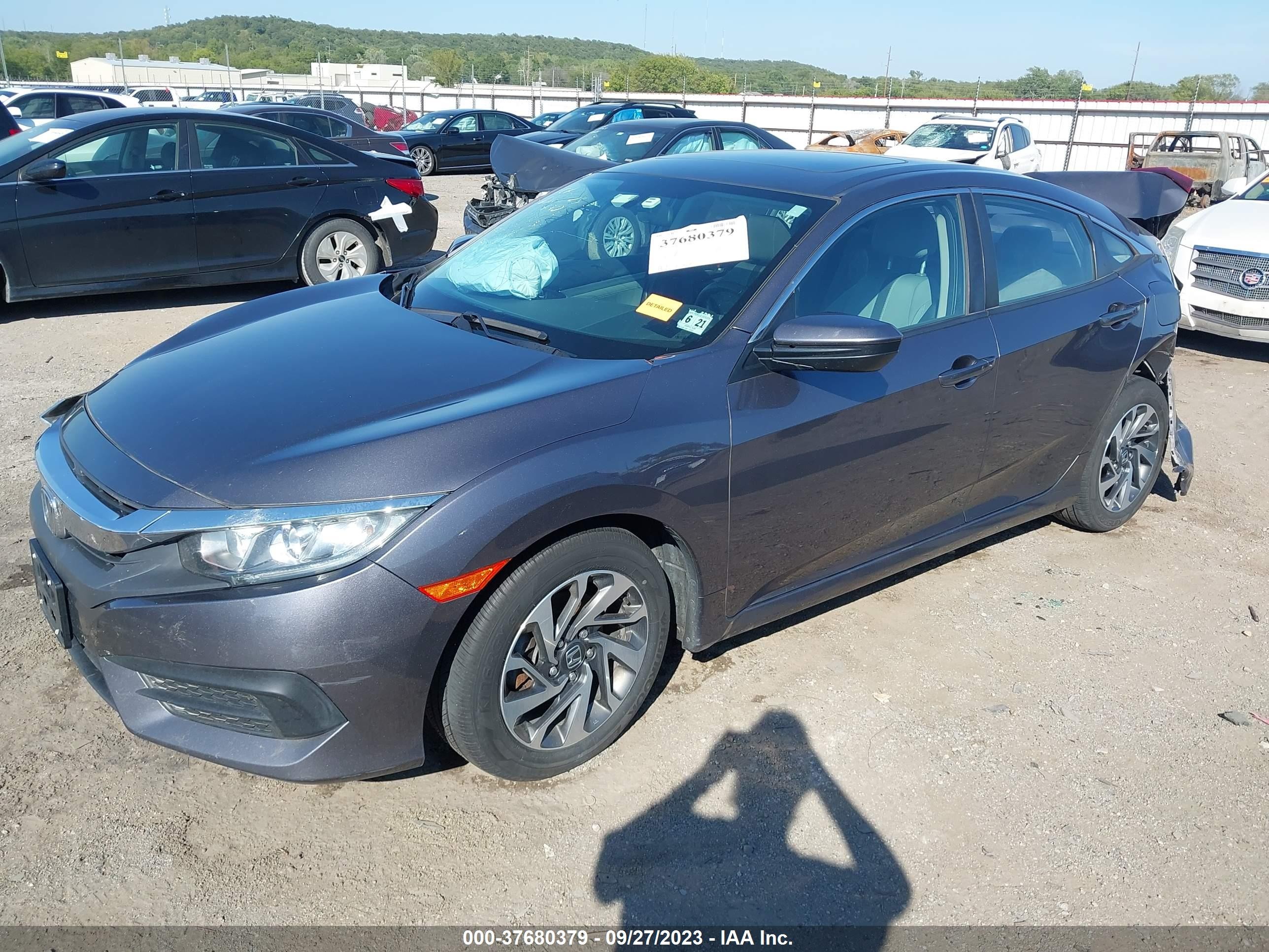 Photo 1 VIN: 19XFC2F78GE220568 - HONDA CIVIC 