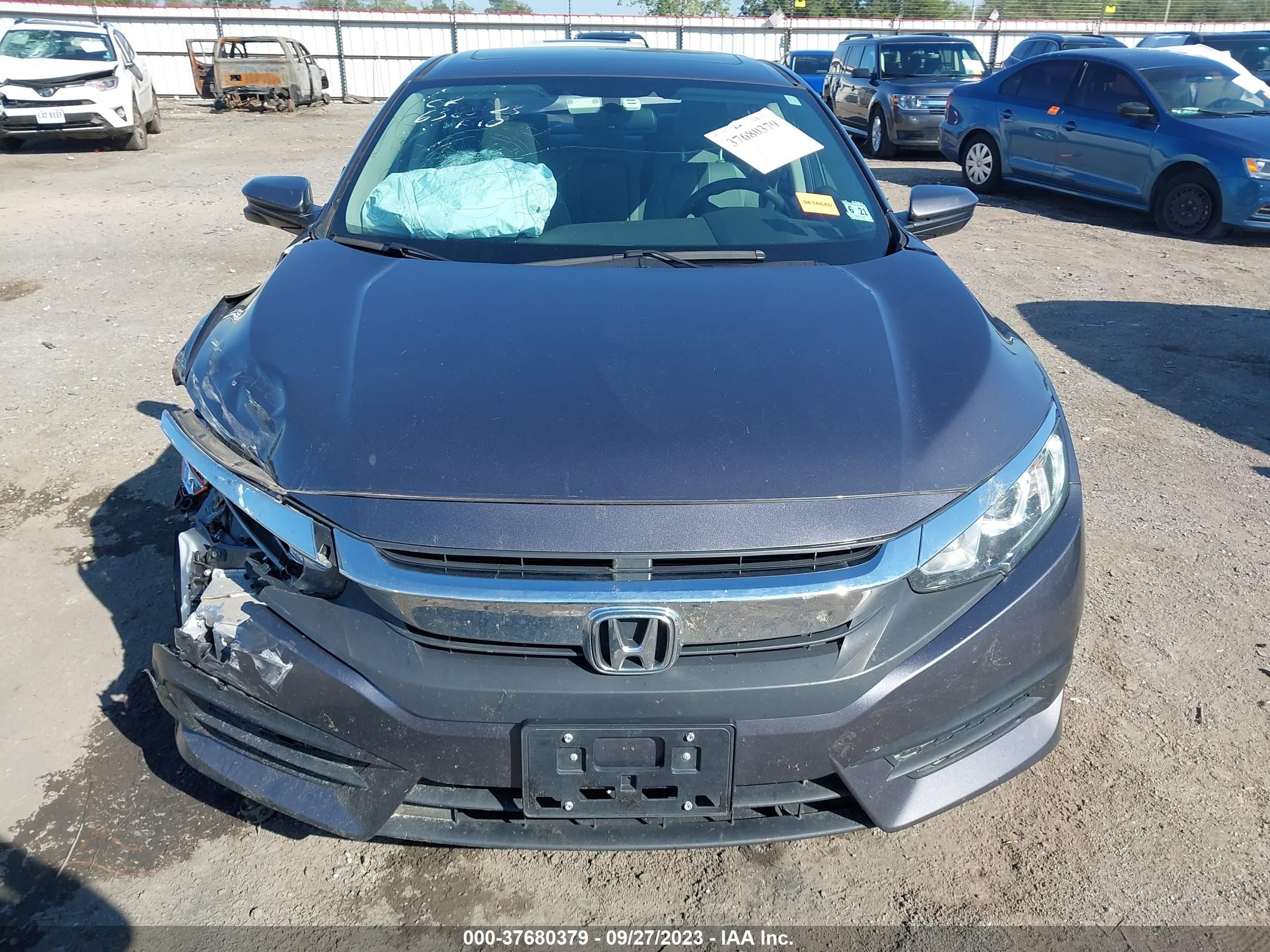 Photo 11 VIN: 19XFC2F78GE220568 - HONDA CIVIC 