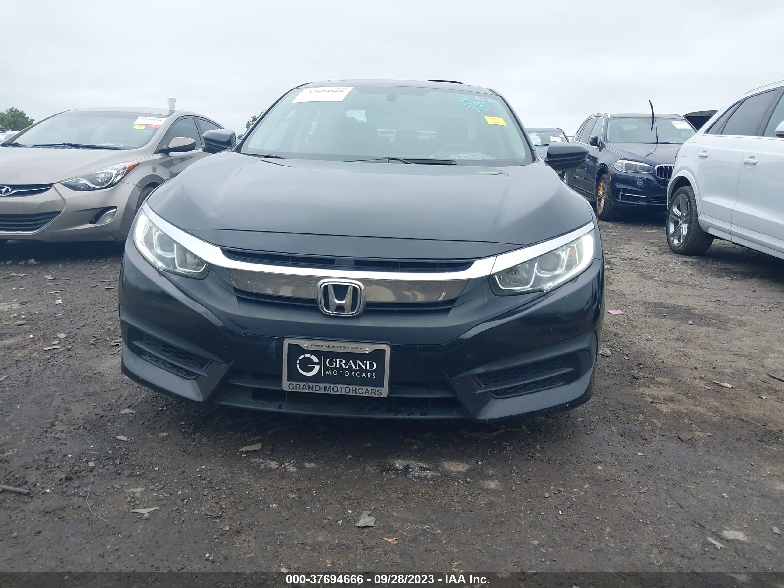 Photo 11 VIN: 19XFC2F78HE074125 - HONDA CIVIC 