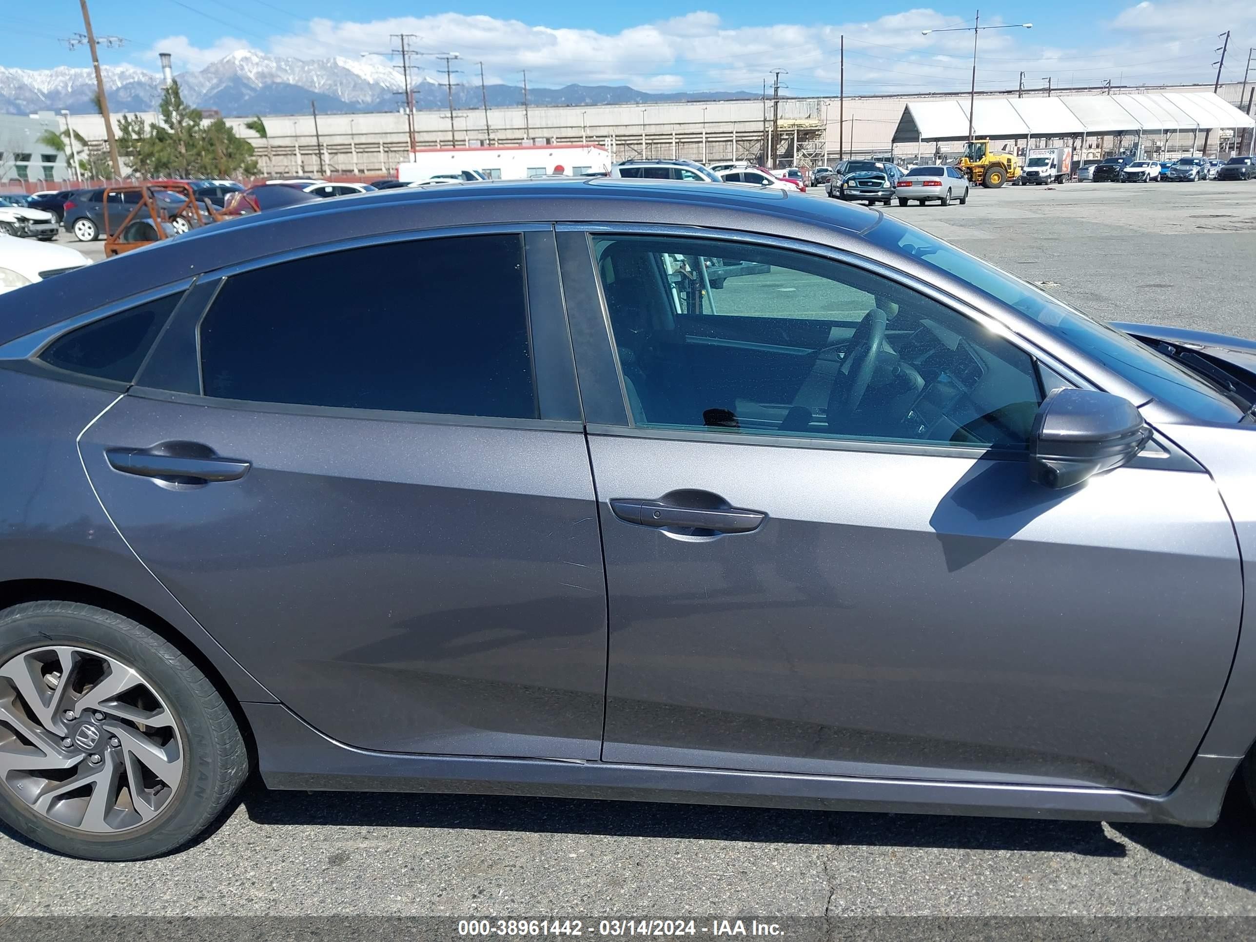 Photo 12 VIN: 19XFC2F78HE214366 - HONDA CIVIC 