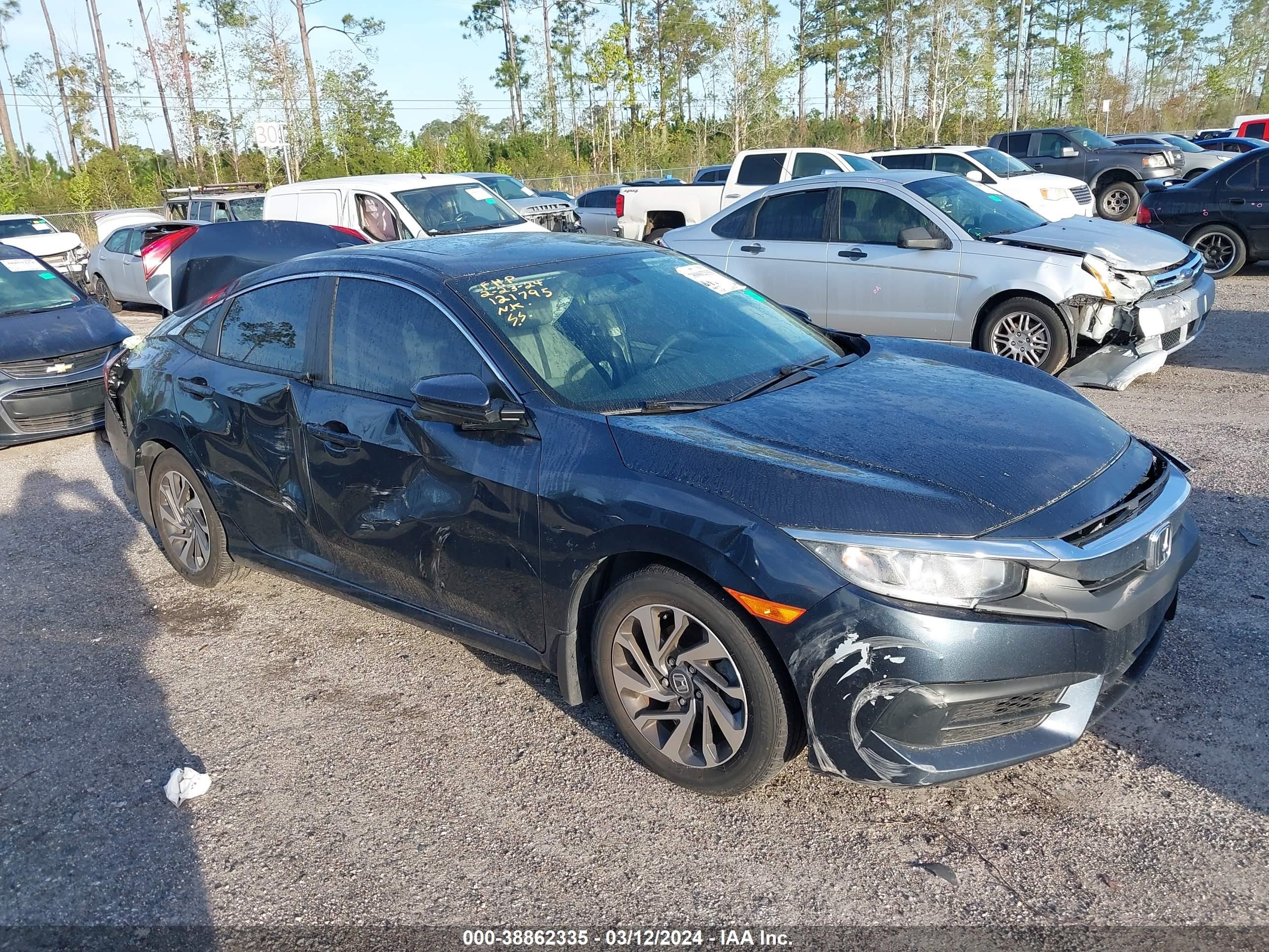 Photo 0 VIN: 19XFC2F78JE019504 - HONDA CIVIC 