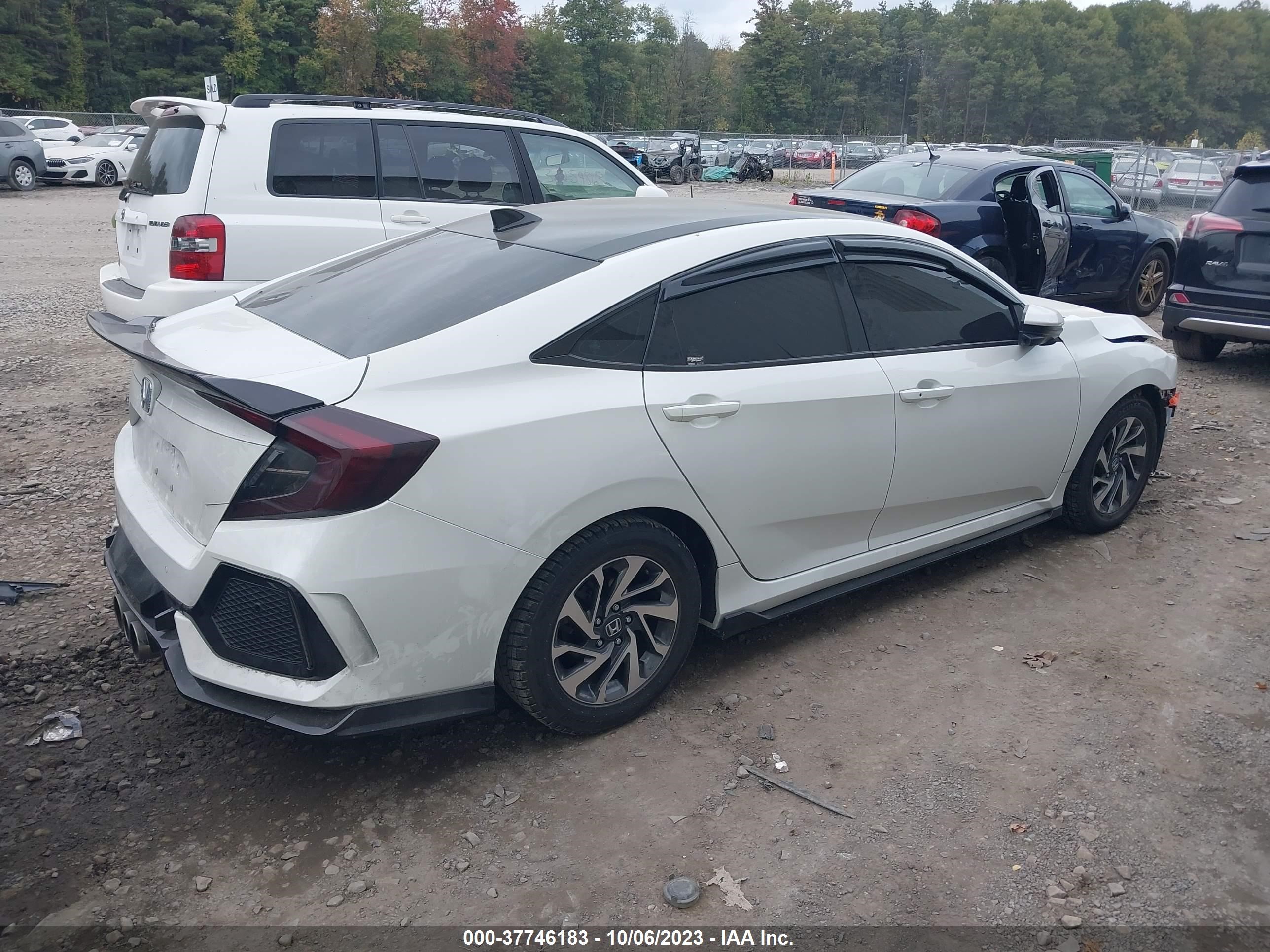 Photo 3 VIN: 19XFC2F79HE230415 - HONDA CIVIC 