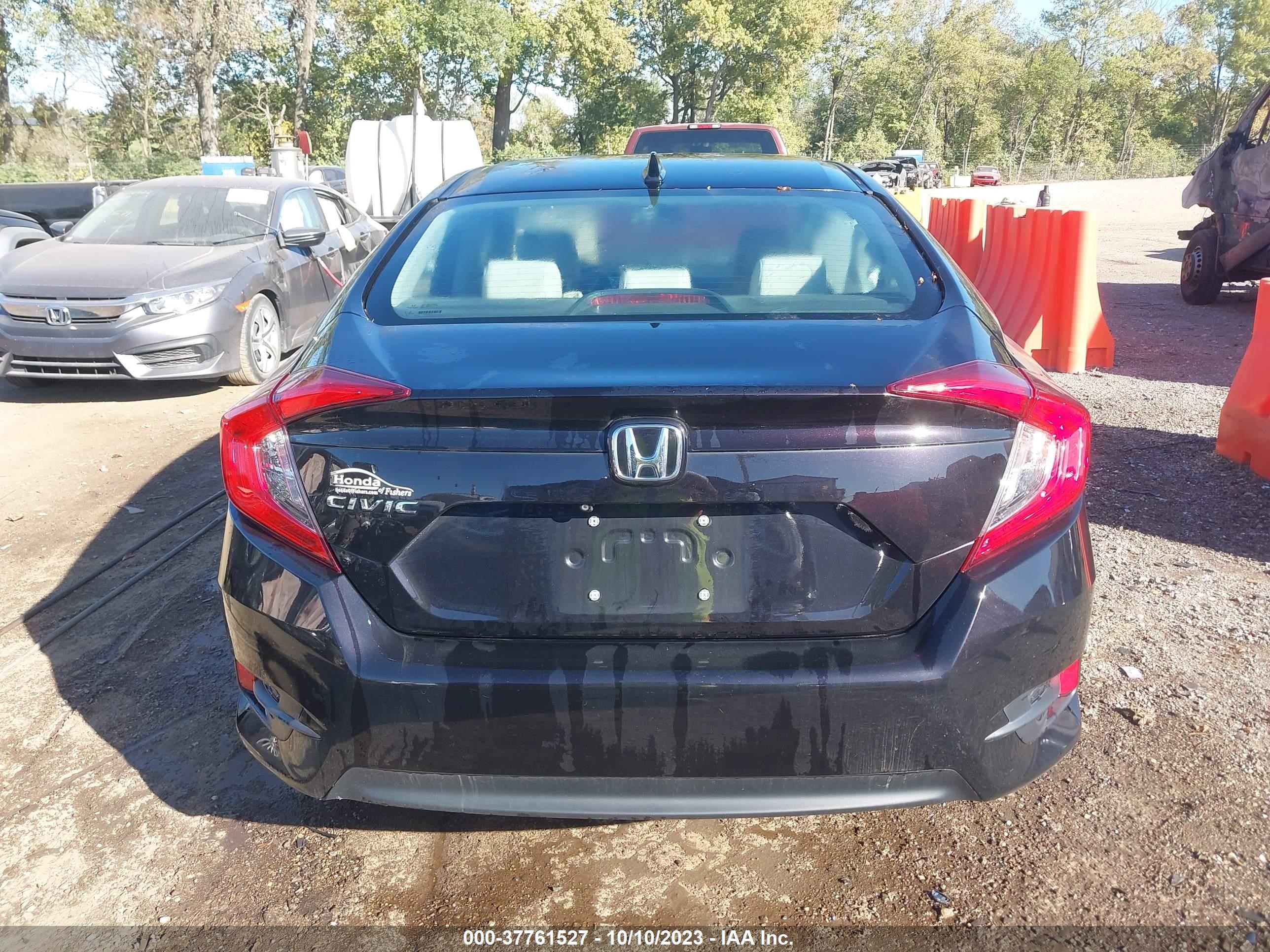 Photo 15 VIN: 19XFC2F79JE012416 - HONDA CIVIC 