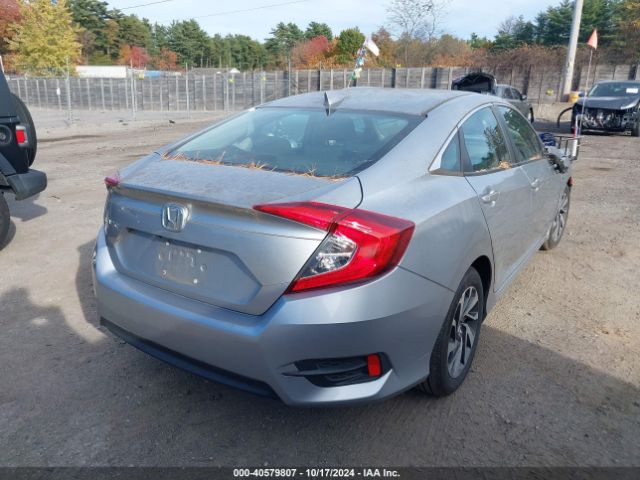 Photo 3 VIN: 19XFC2F79JE200627 - HONDA CIVIC 