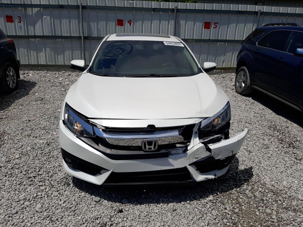 Photo 4 VIN: 19XFC2F7XGE002423 - HONDA CIVIC 