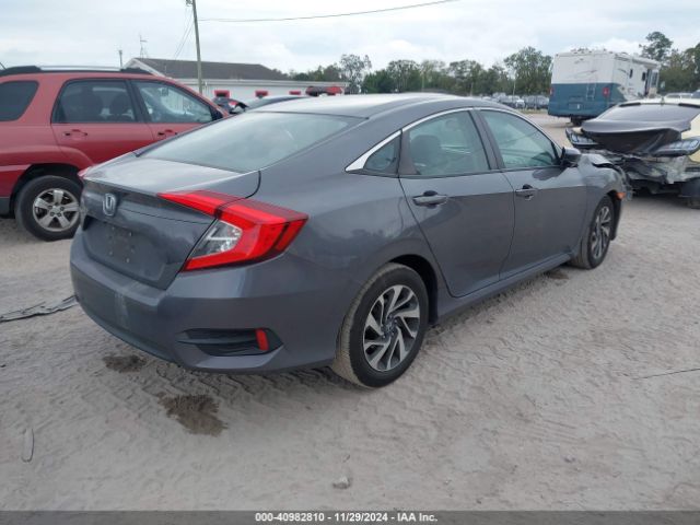 Photo 3 VIN: 19XFC2F7XGE038631 - HONDA CIVIC 