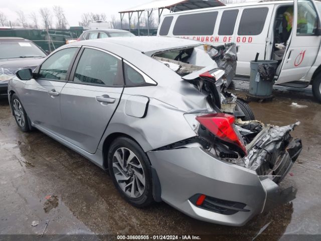 Photo 2 VIN: 19XFC2F7XGE210513 - HONDA CIVIC 