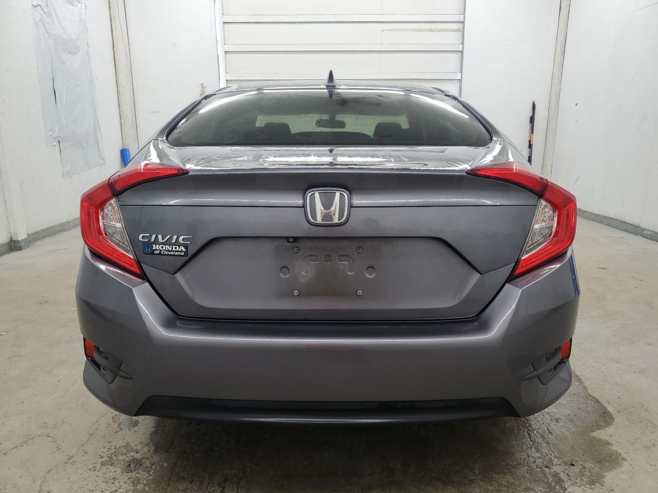 Photo 5 VIN: 19XFC2F7XHE016419 - HONDA CIVIC 