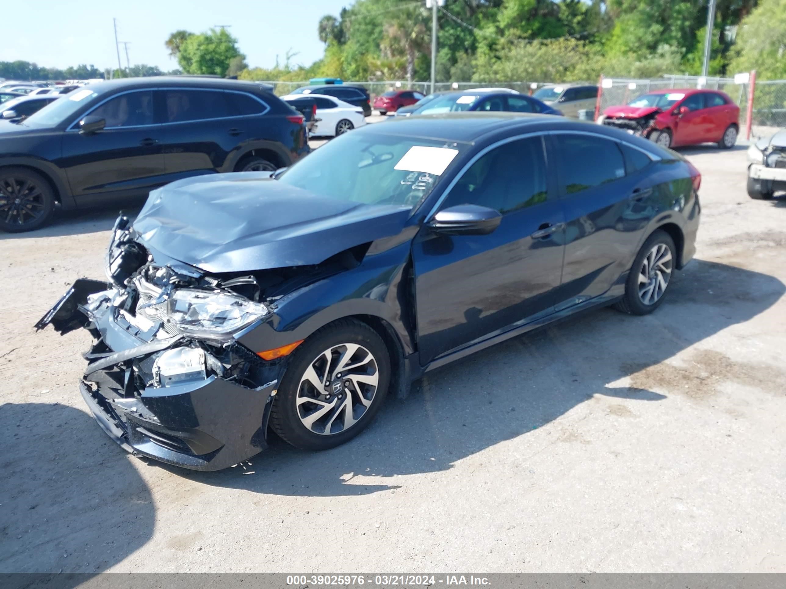 Photo 1 VIN: 19XFC2F7XHE035214 - HONDA CIVIC 