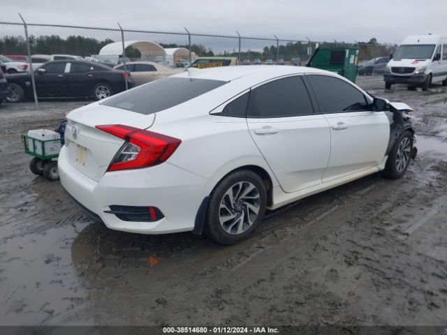 Photo 3 VIN: 19XFC2F7XHE072151 - HONDA CIVIC 