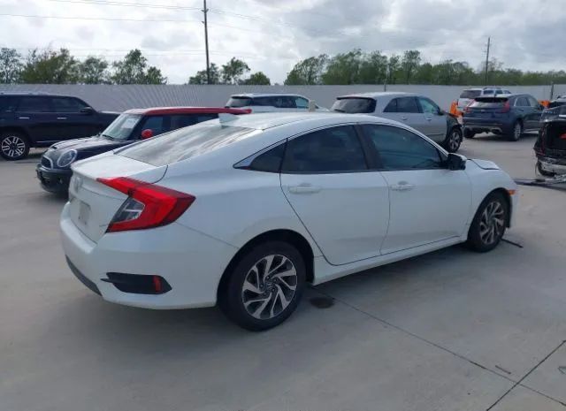 Photo 3 VIN: 19XFC2F7XHE207368 - HONDA CIVIC SEDAN 