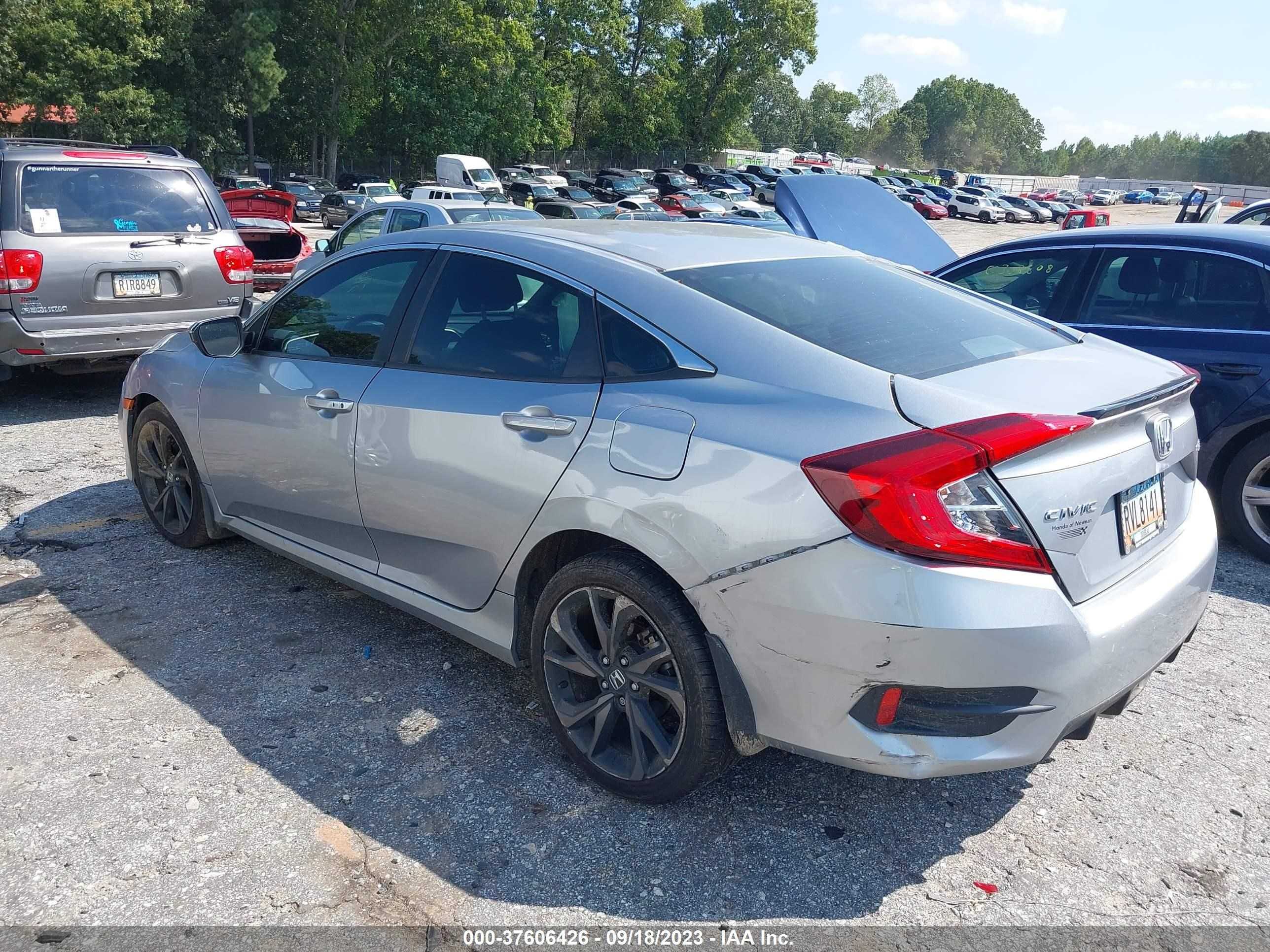 Photo 2 VIN: 19XFC2F80LE005883 - HONDA CIVIC 