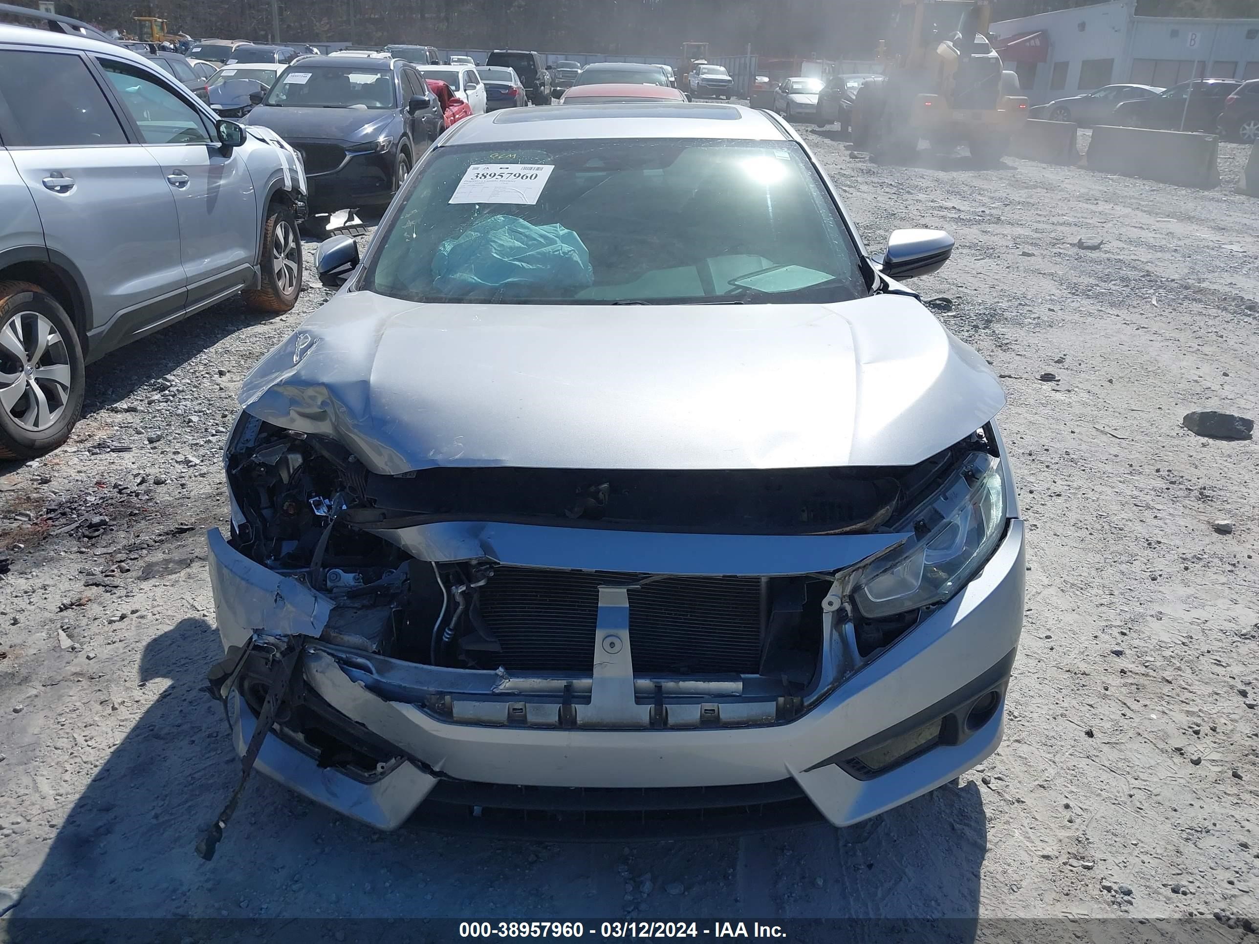 Photo 5 VIN: 19XFC2F82JE027249 - HONDA CIVIC 