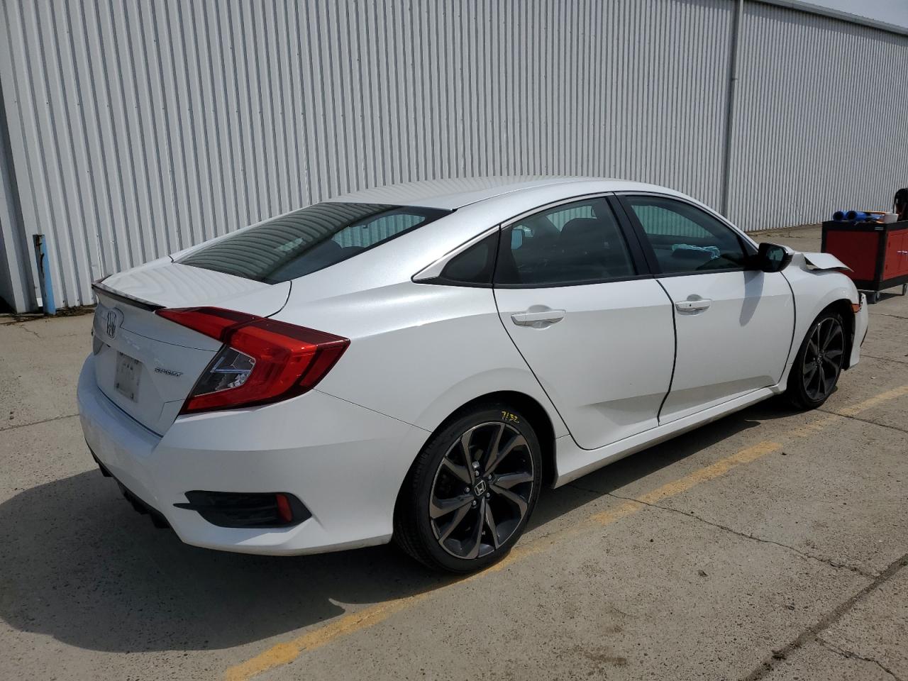 Photo 2 VIN: 19XFC2F83KE209527 - HONDA CIVIC 