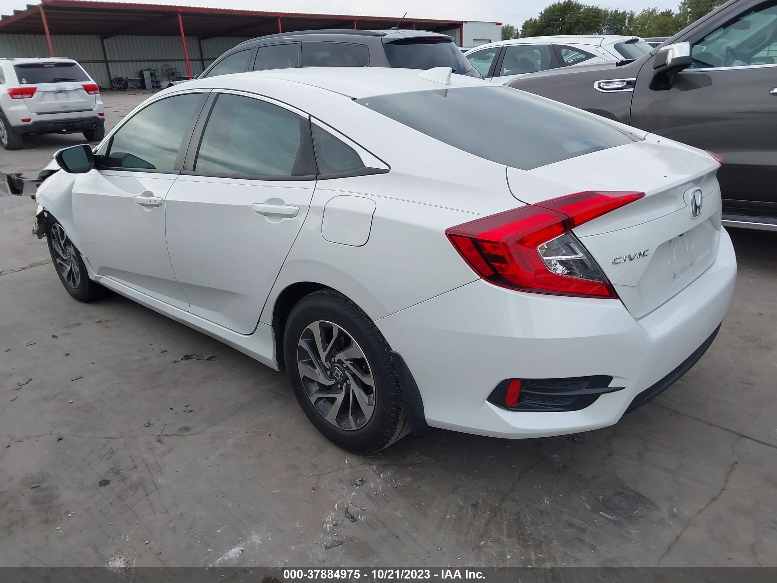 Photo 2 VIN: 19XFC2F84JE032033 - HONDA CIVIC 